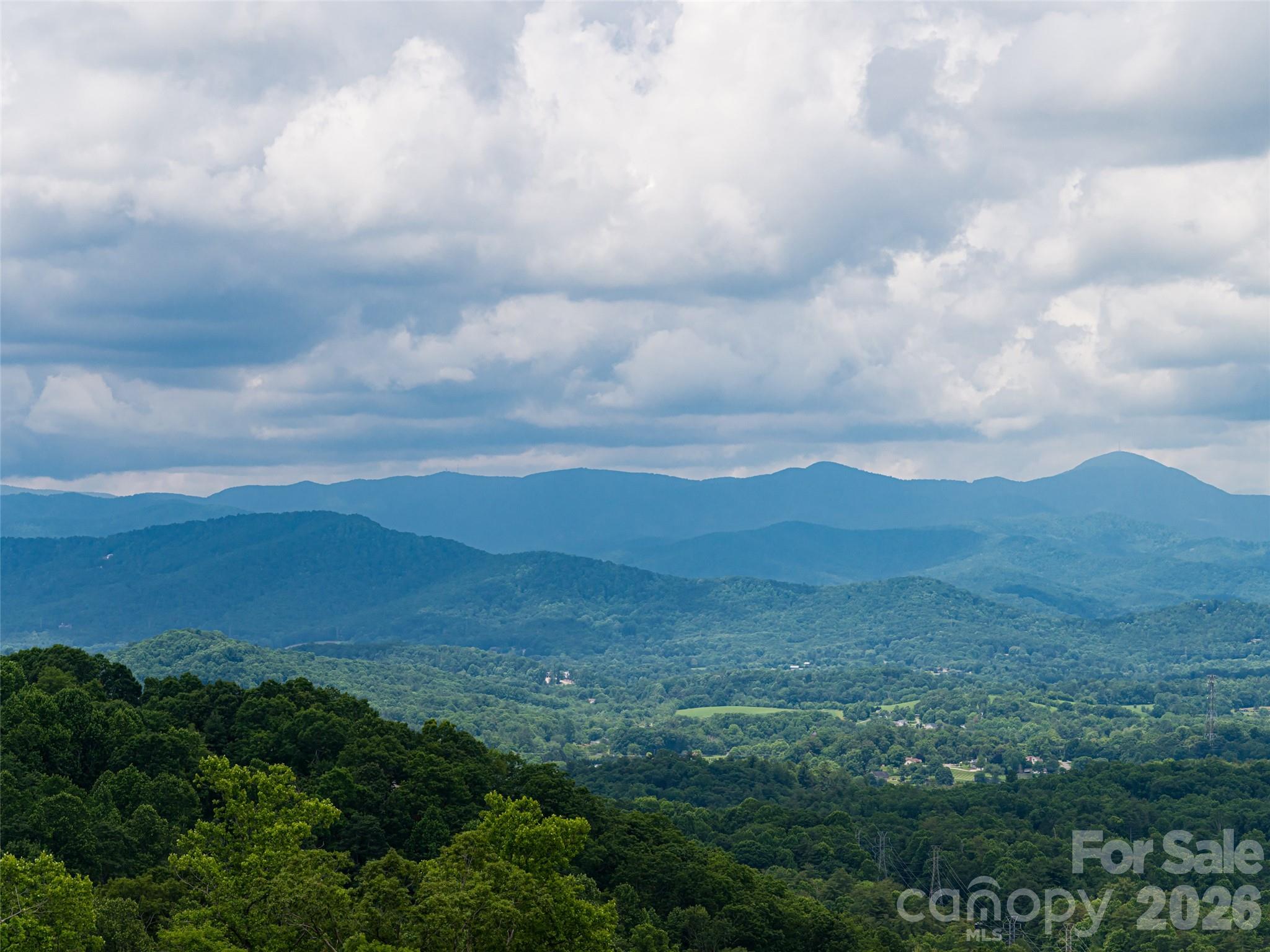 24 S Watchman Drive #10 & 11 — Hendersonville