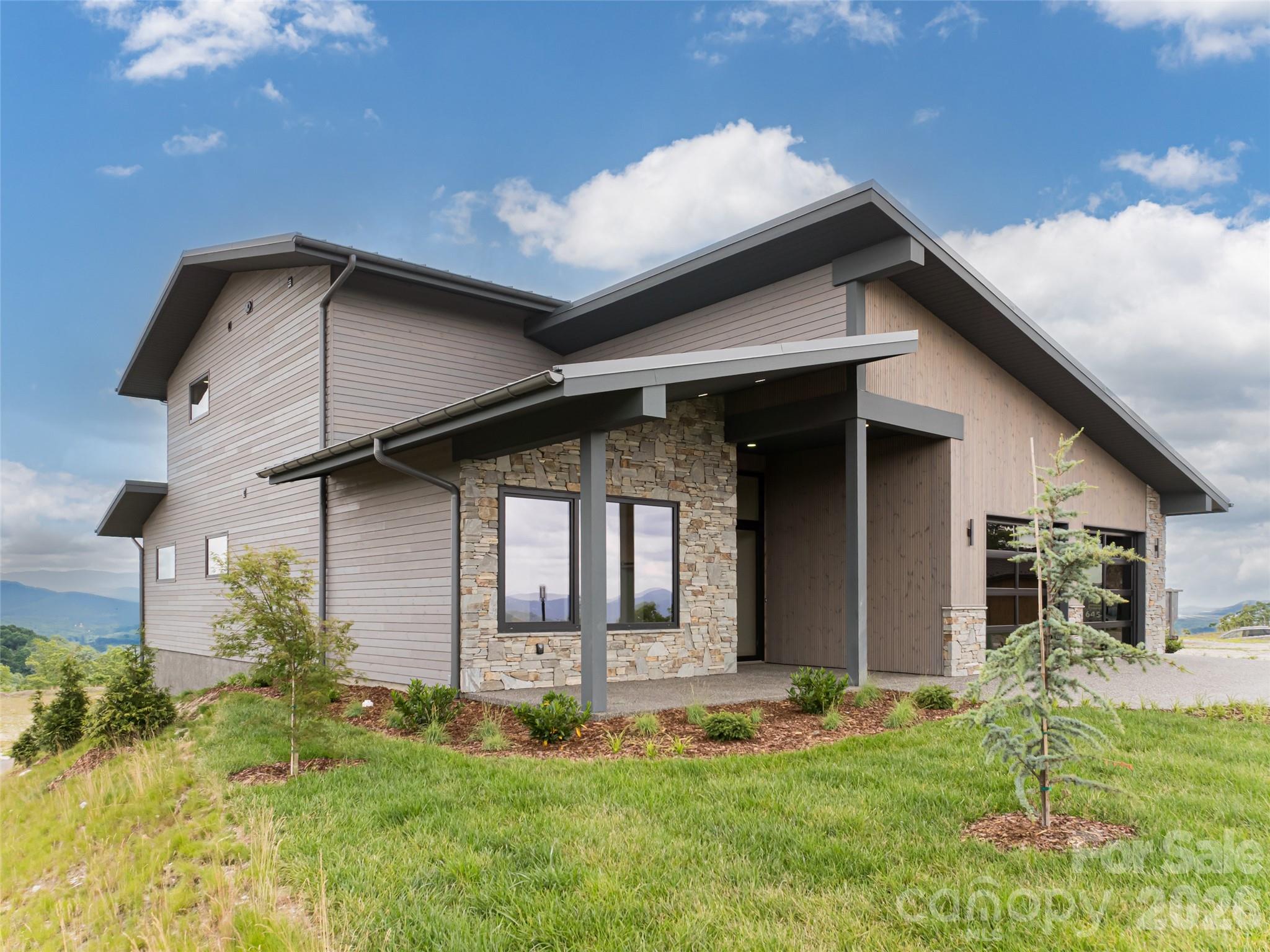 24 S Watchman Drive #10 & 11 — Hendersonville