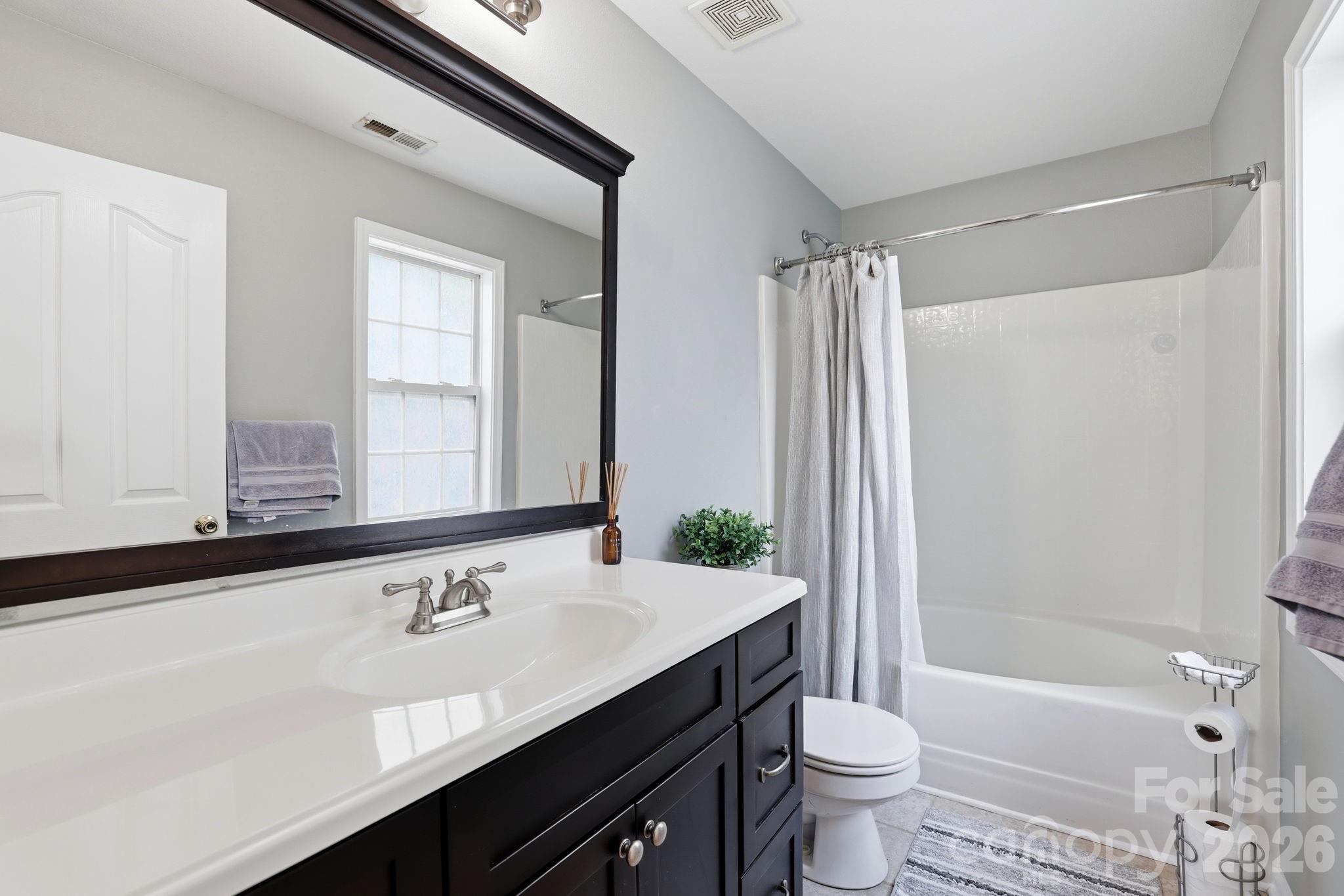 5304 Silabert Avenue — Charlotte