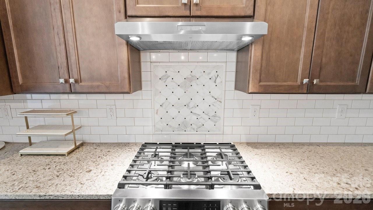 261 Stone Mountain Way — Denver