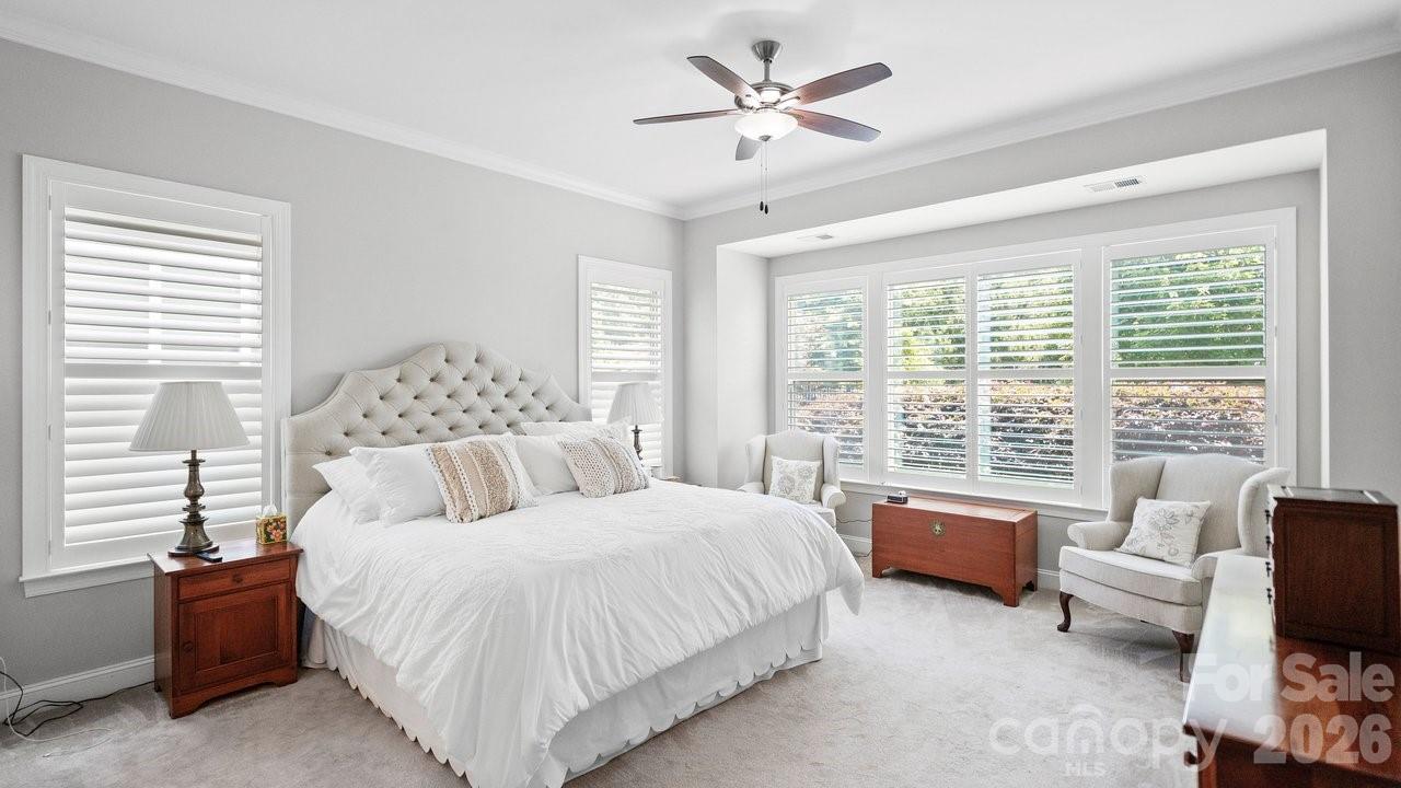 261 Stone Mountain Way — Denver