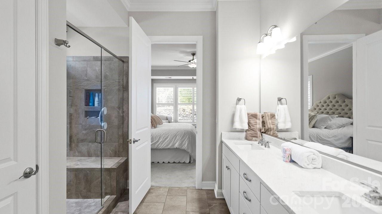 261 Stone Mountain Way — Denver