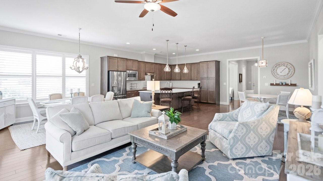 261 Stone Mountain Way — Denver