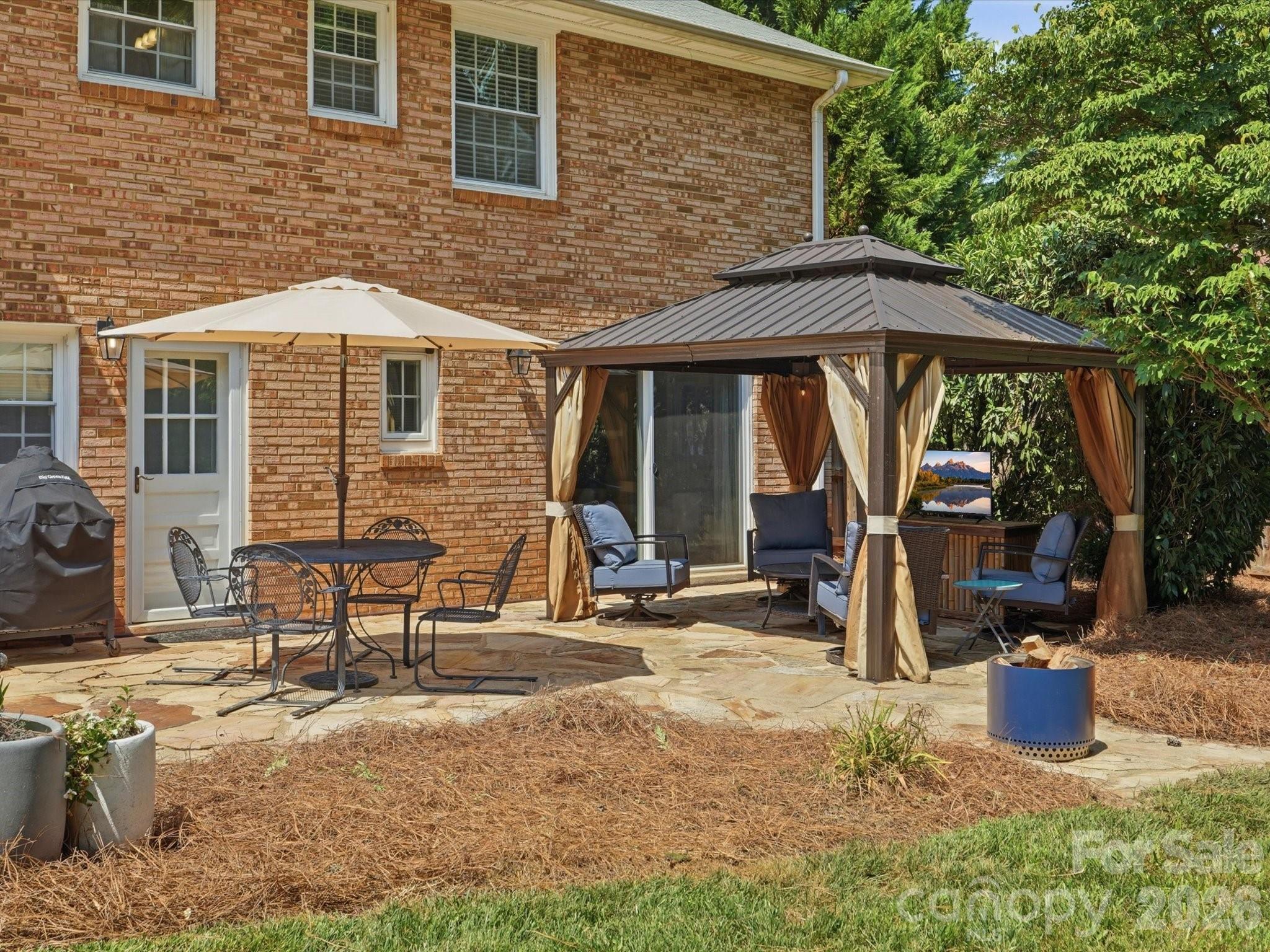 1730 Delchester Drive — Charlotte