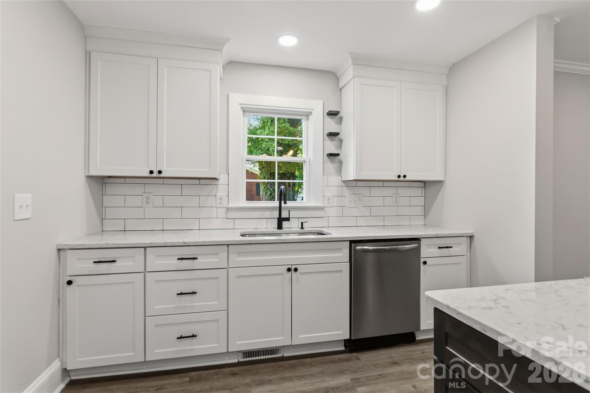 201 W Elm Street — Wingate