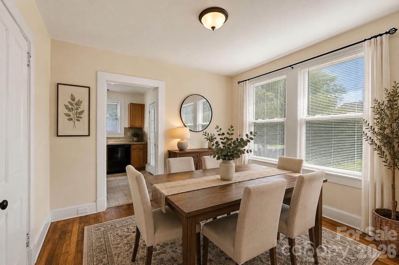 10 Enka Oak Street — Candler