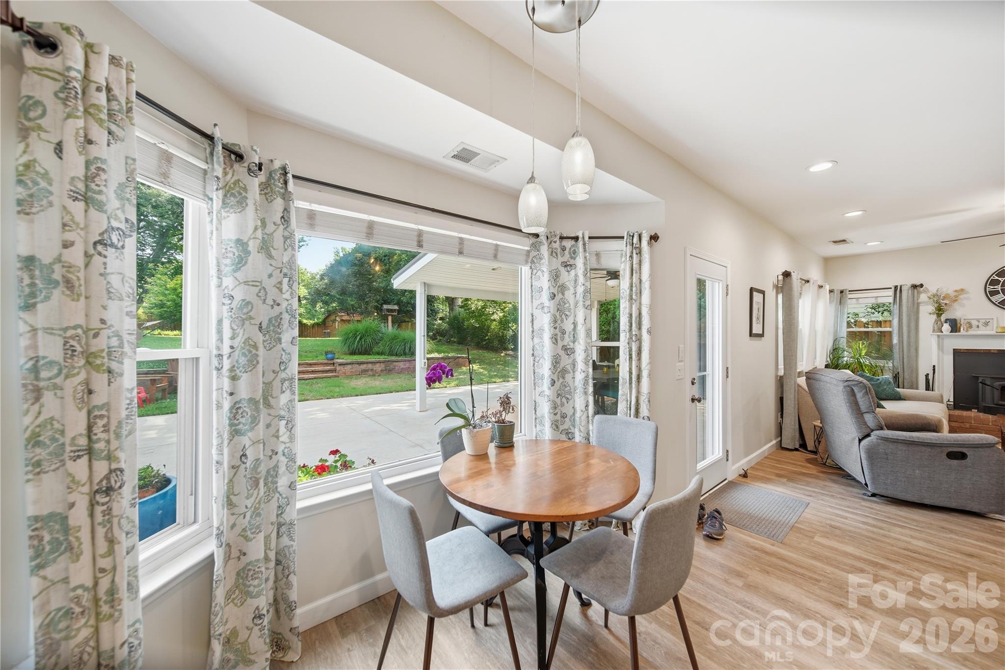13707 Seaton Drive — Charlotte