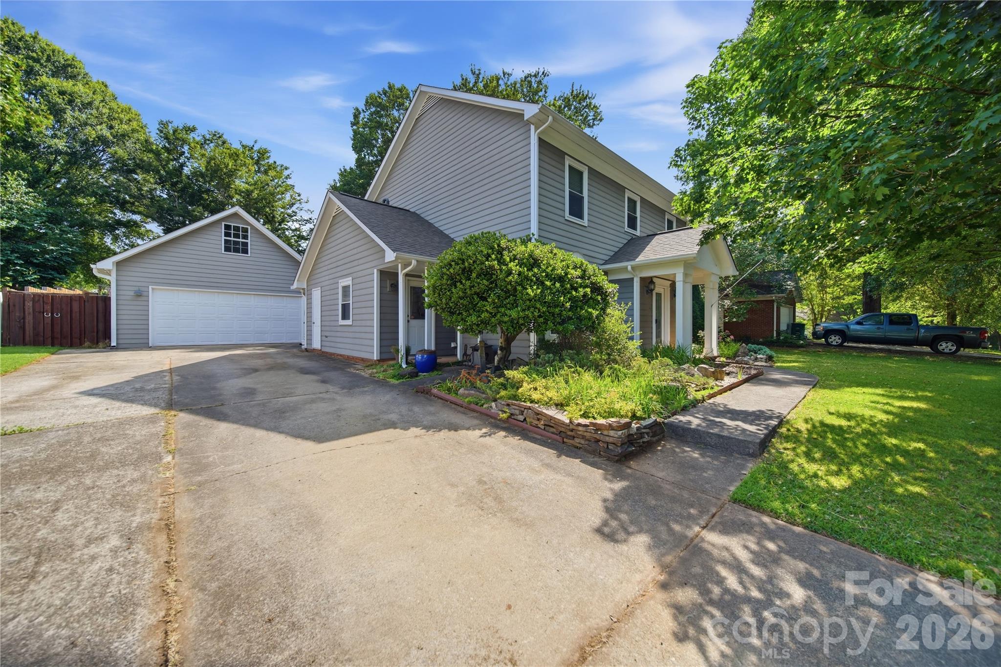 13707 Seaton Drive — Charlotte