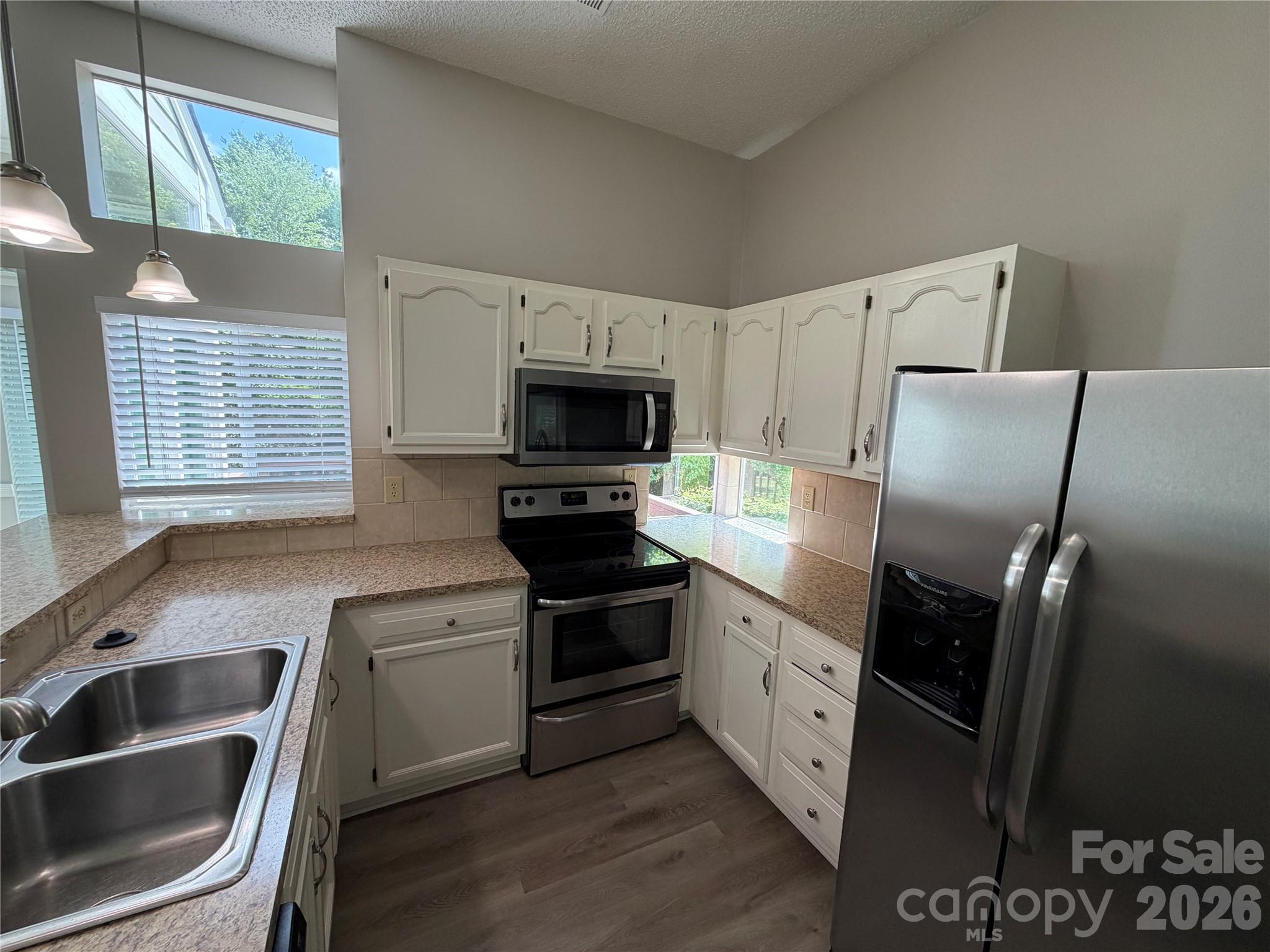 3323 Chistow Road — Matthews