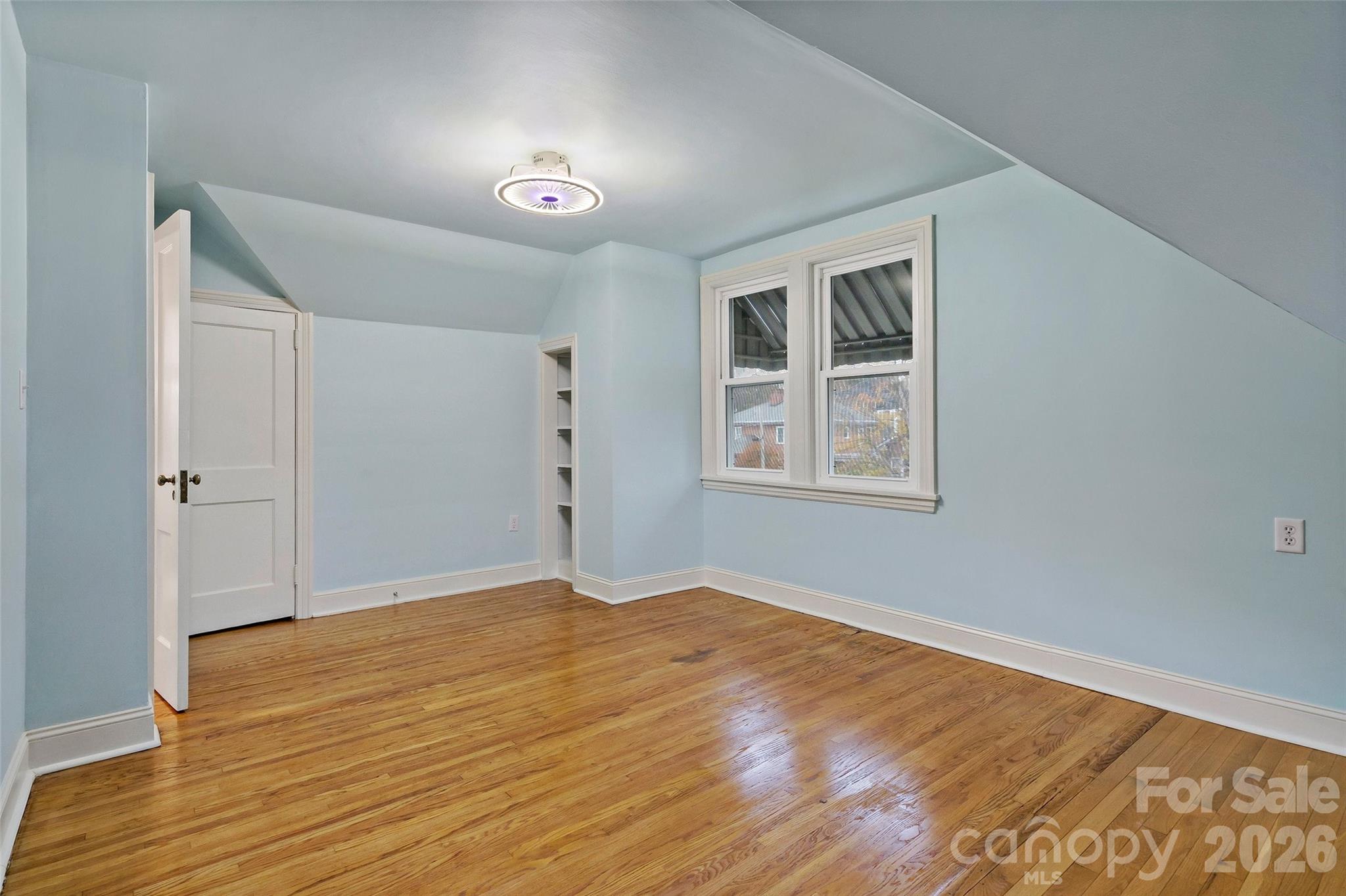 141 N Madison Street — Marion