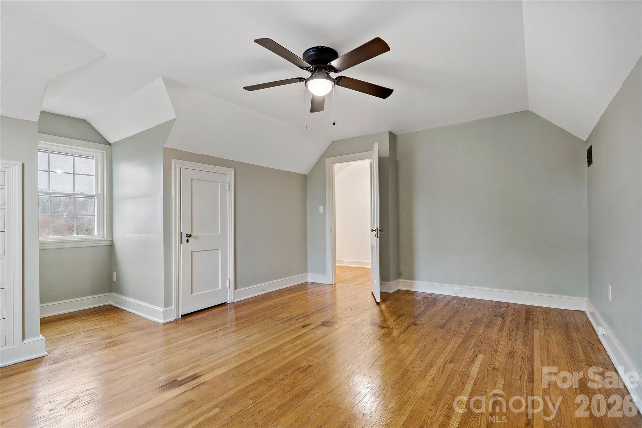 141 N Madison Street — Marion