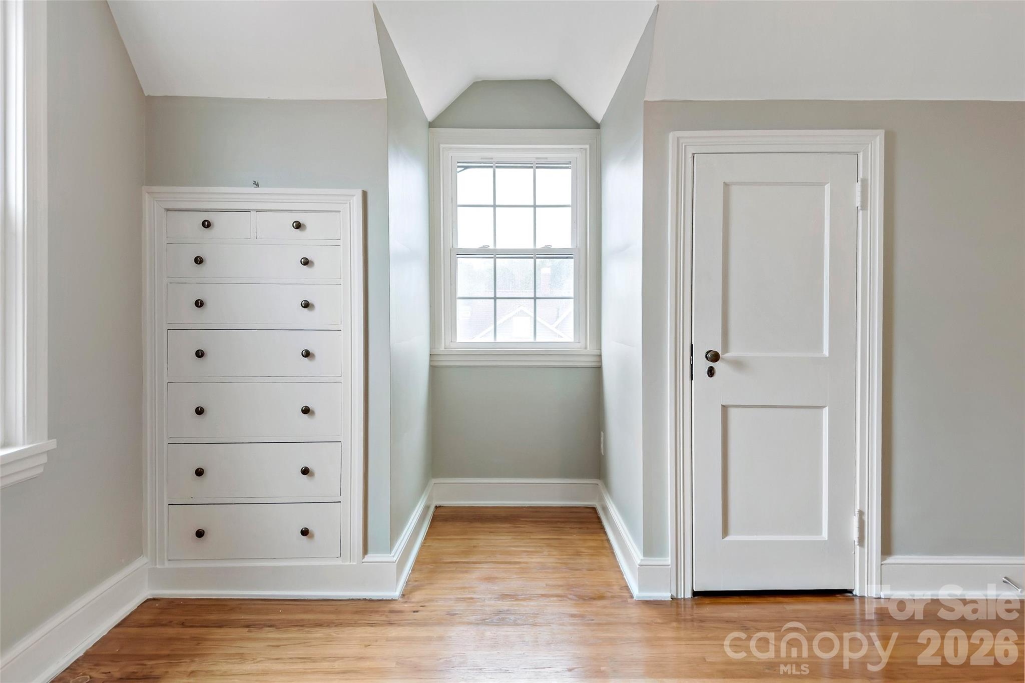 141 N Madison Street — Marion