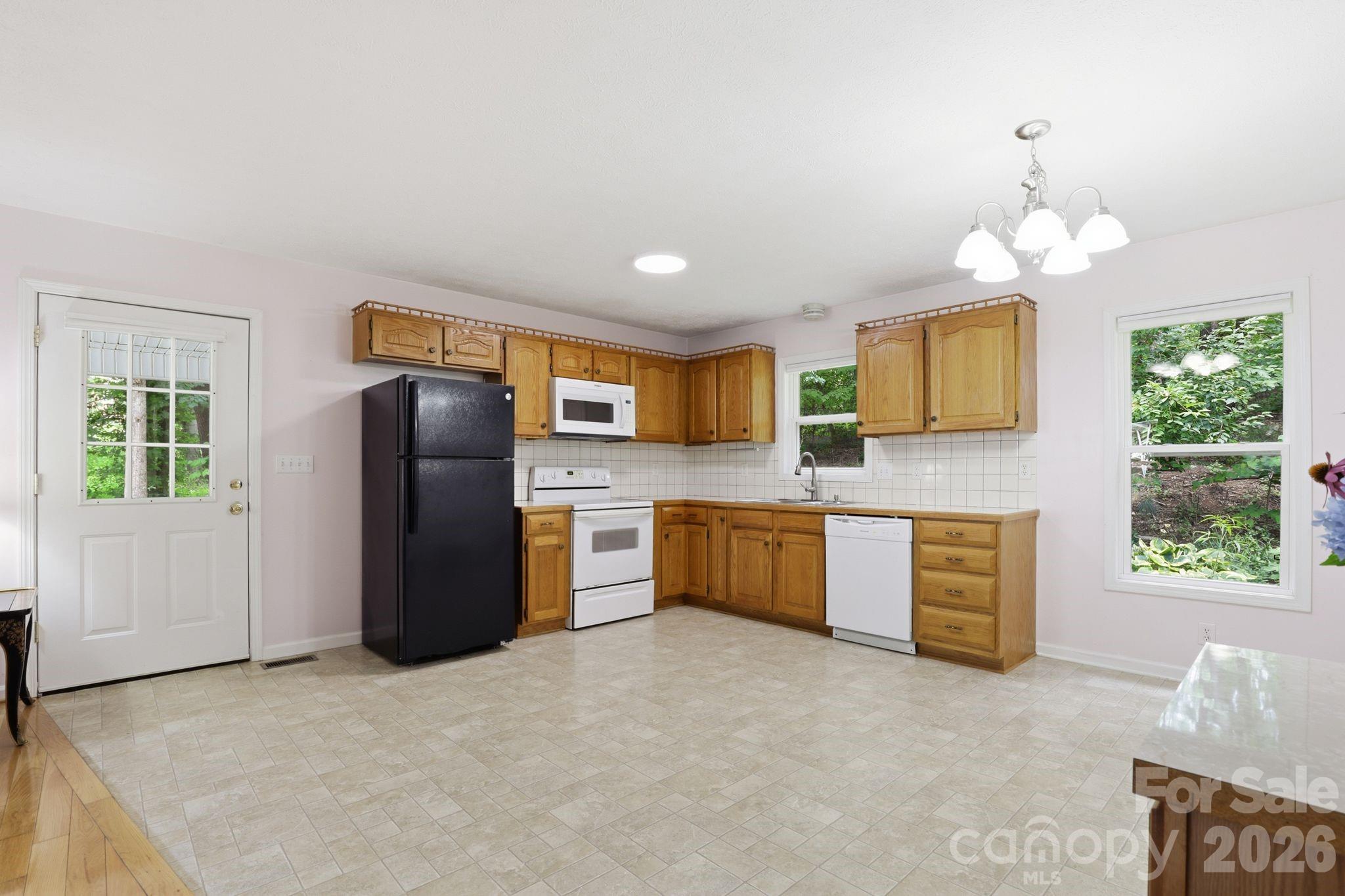 15 Valley Street — Granite Falls