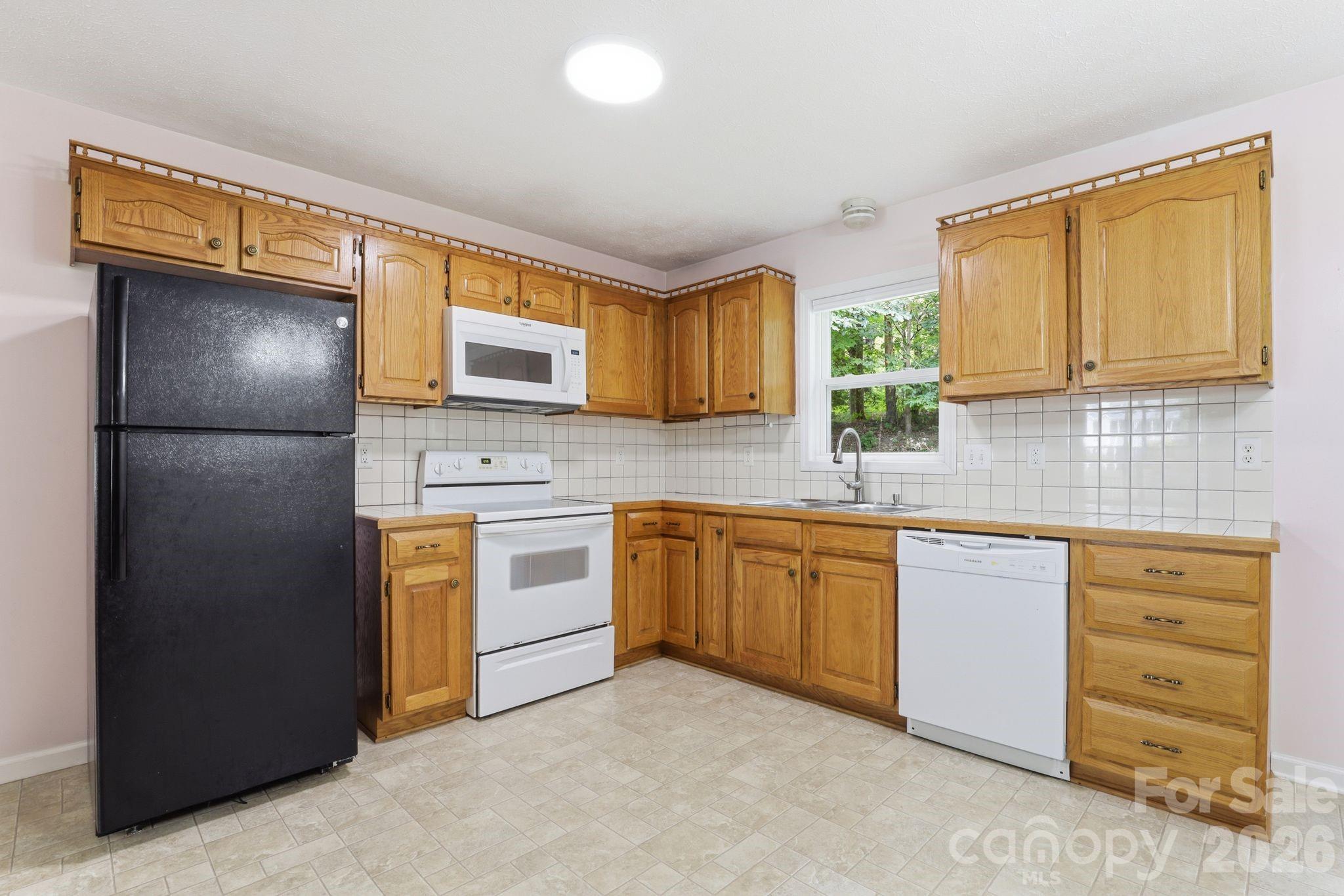 15 Valley Street — Granite Falls