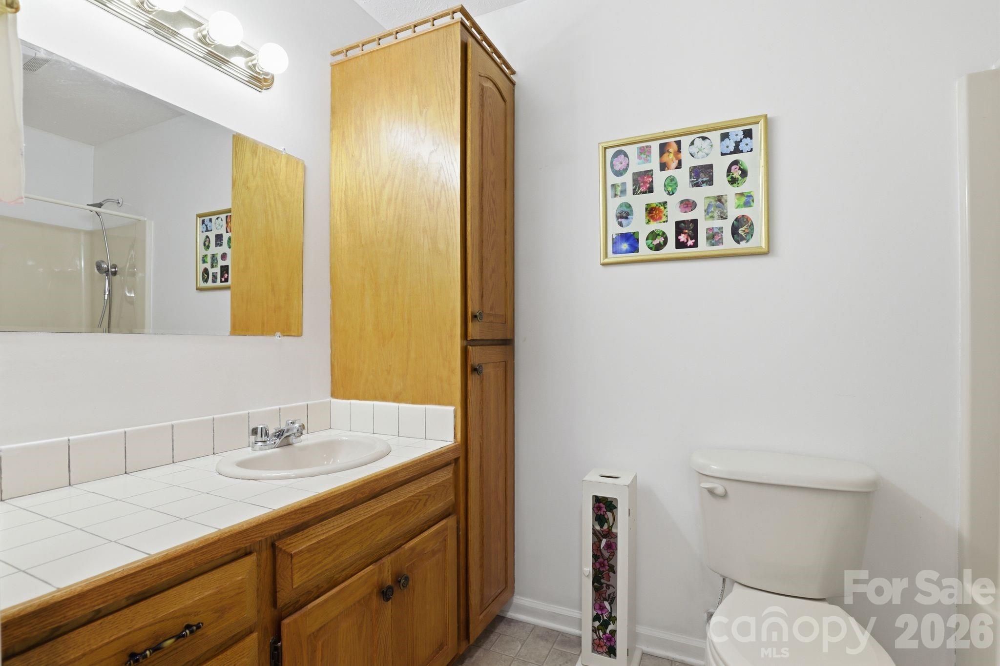 15 Valley Street — Granite Falls