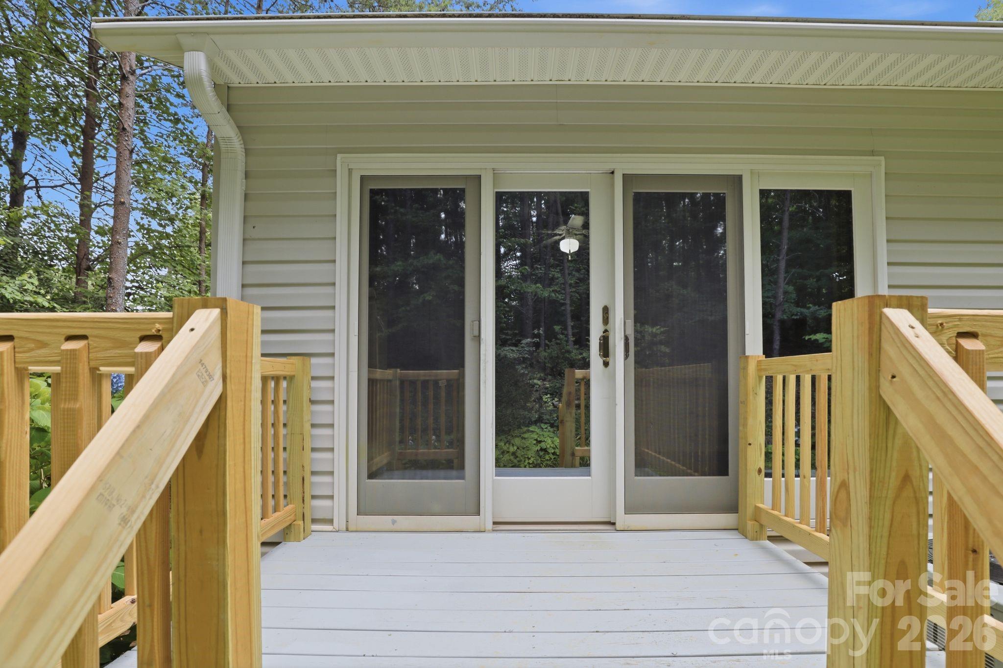 15 Valley Street — Granite Falls