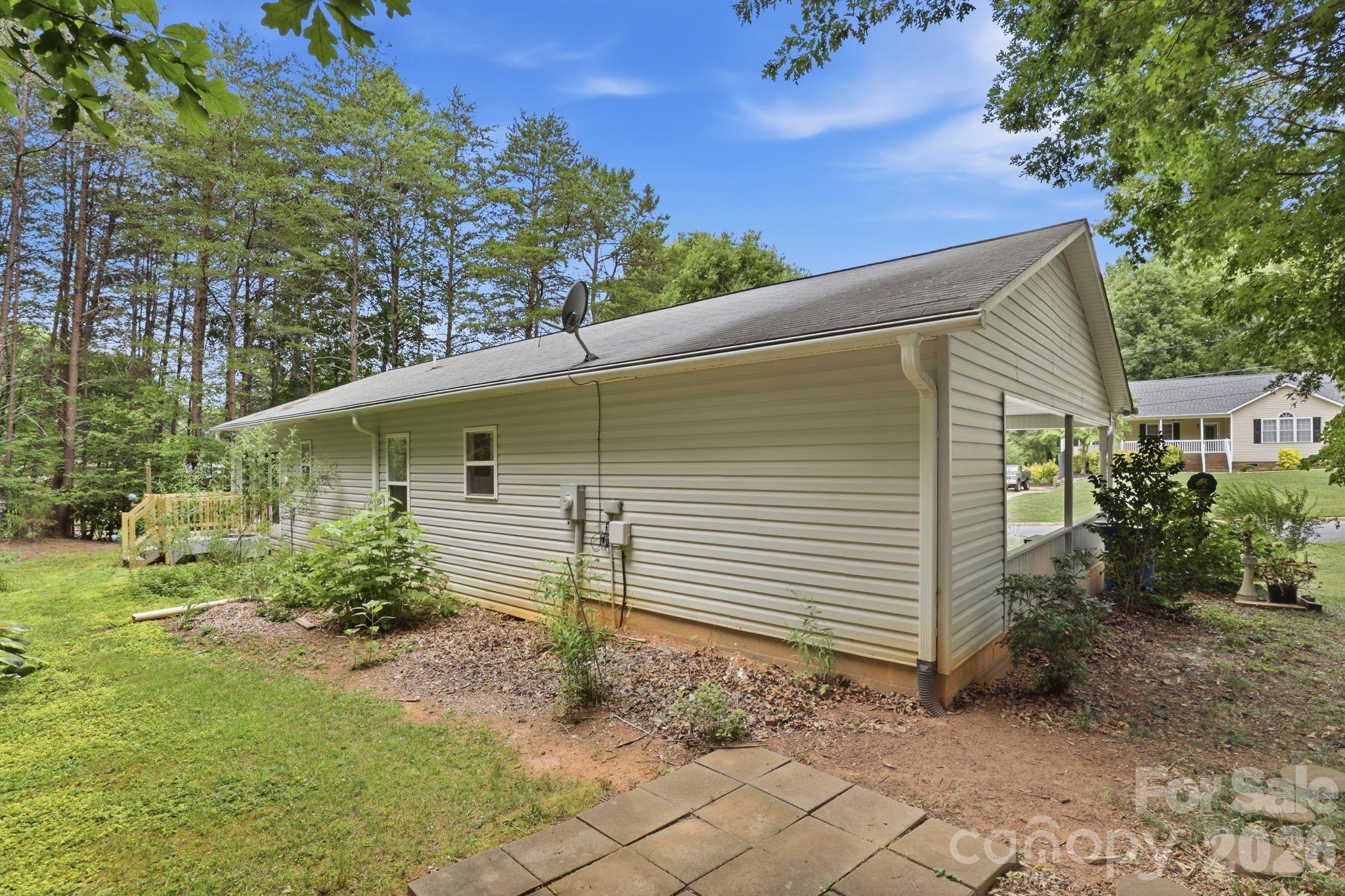 15 Valley Street — Granite Falls