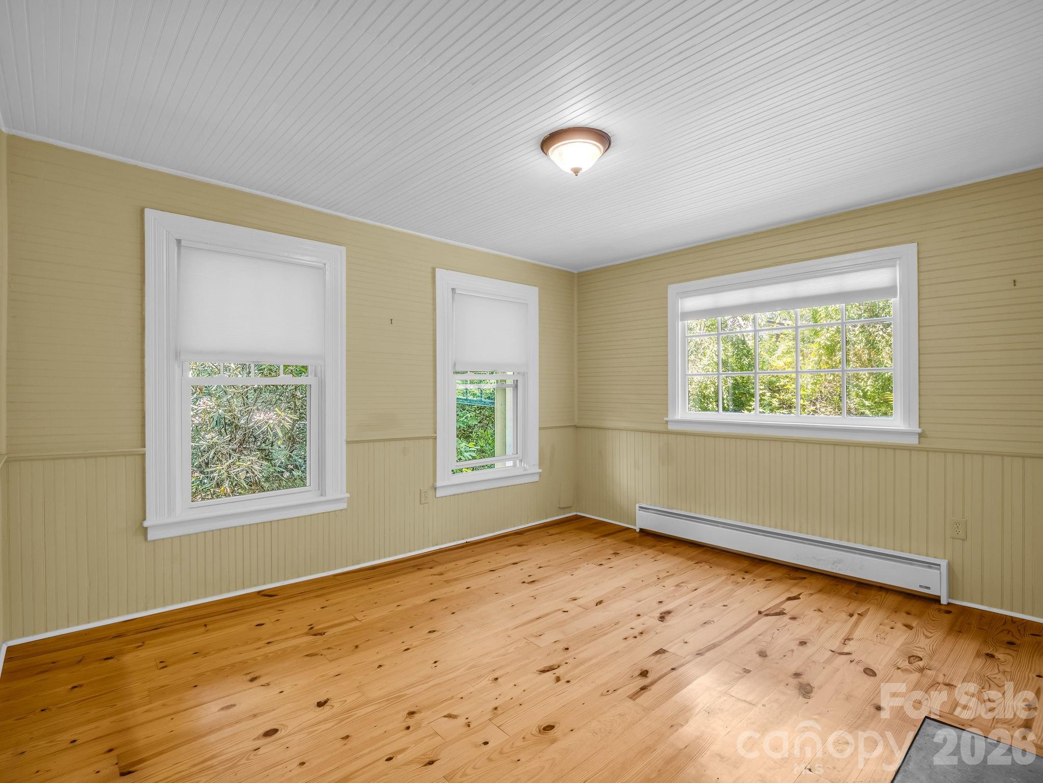 808 Montreat Road — Black Mountain