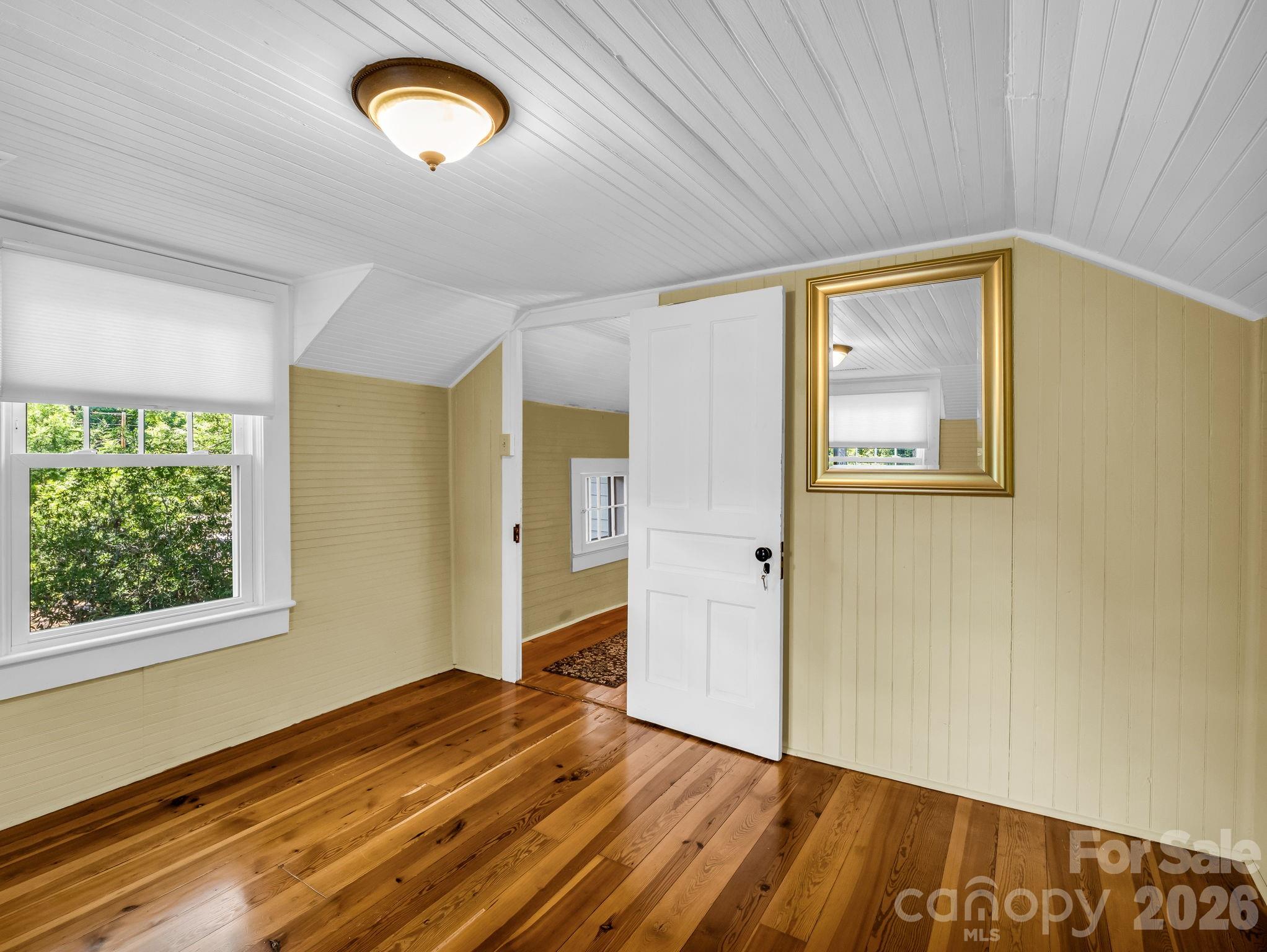 808 Montreat Road — Black Mountain