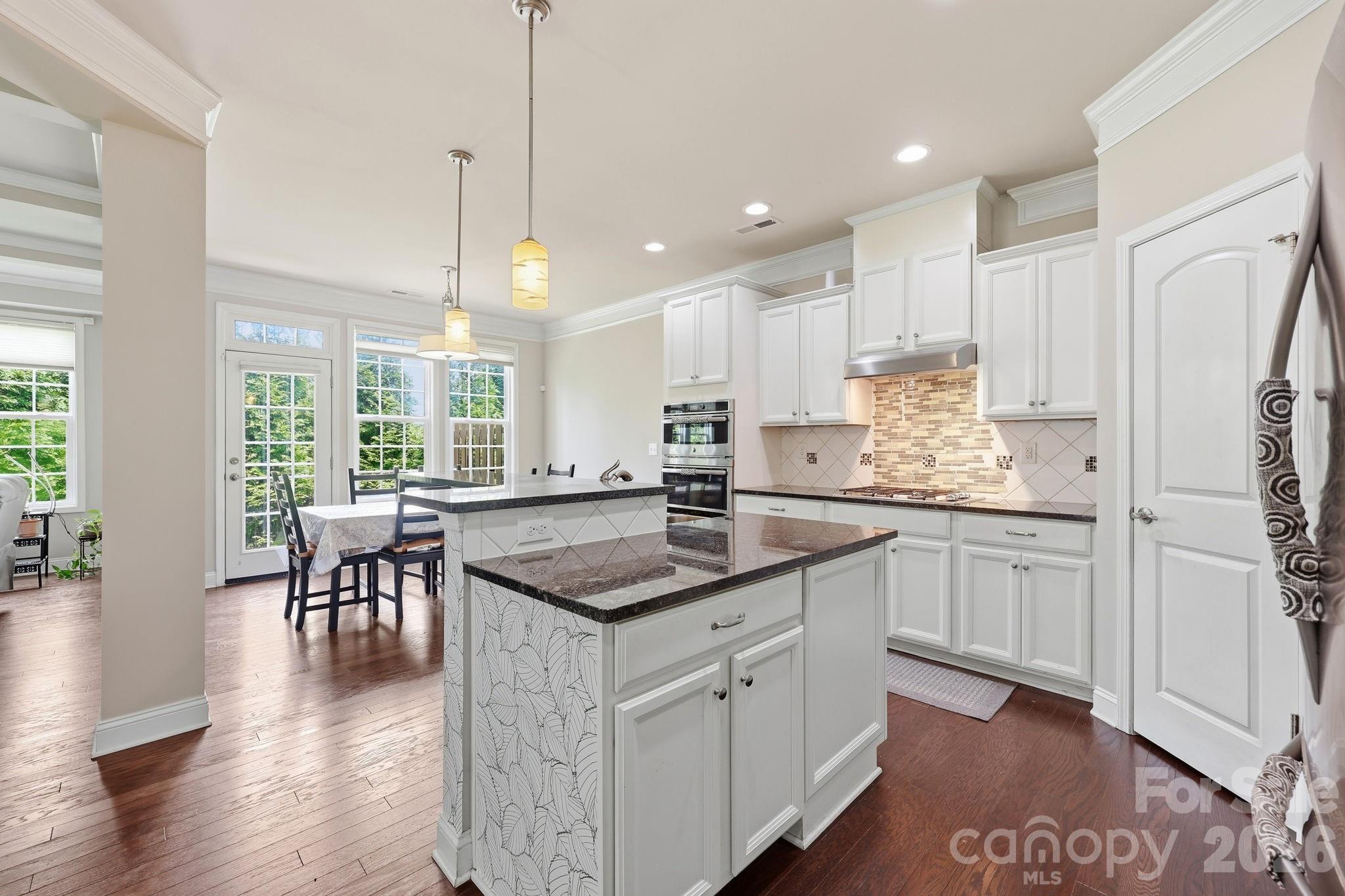 9659 Camberley Avenue NW — Concord