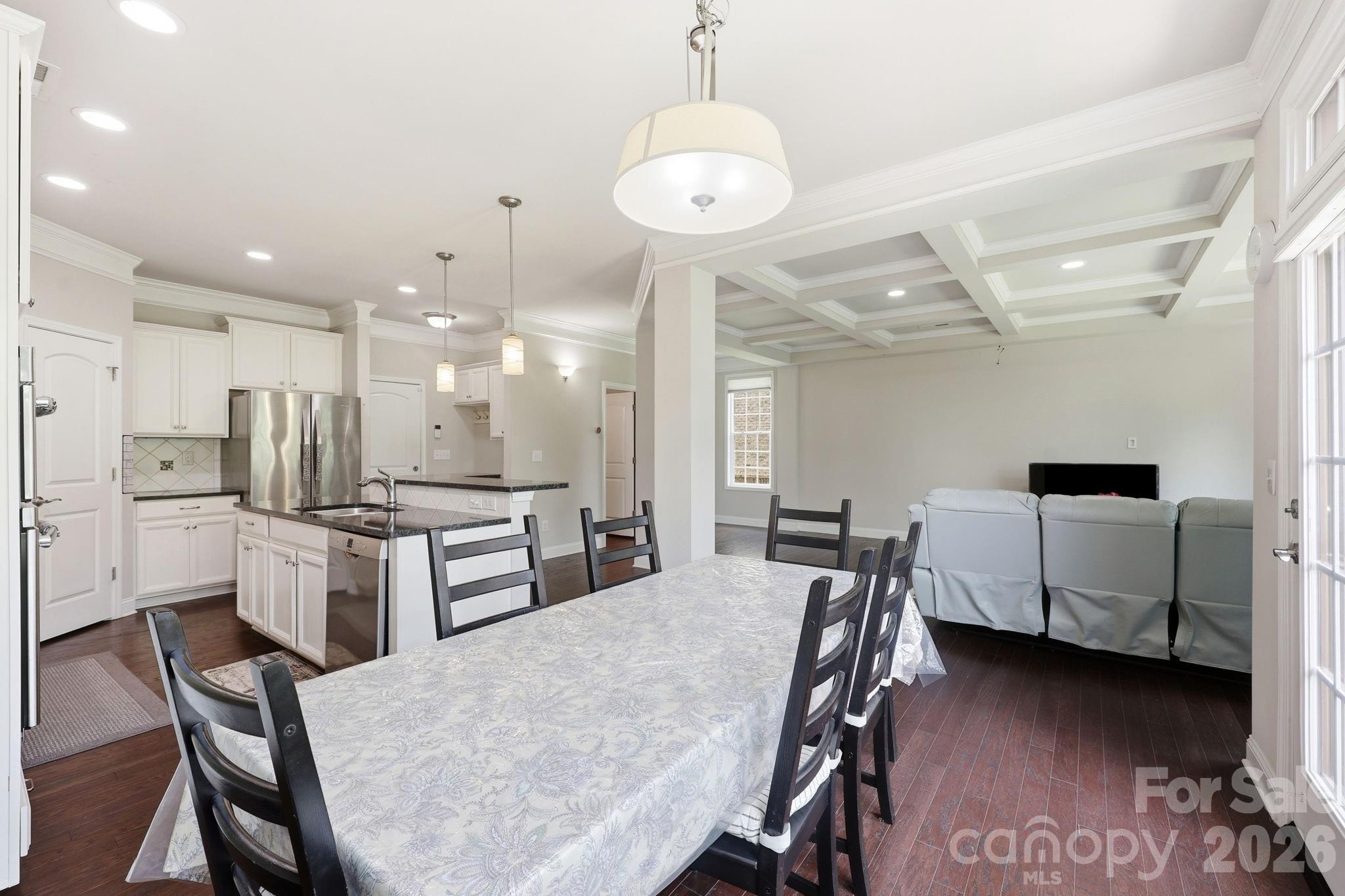 9659 Camberley Avenue NW — Concord