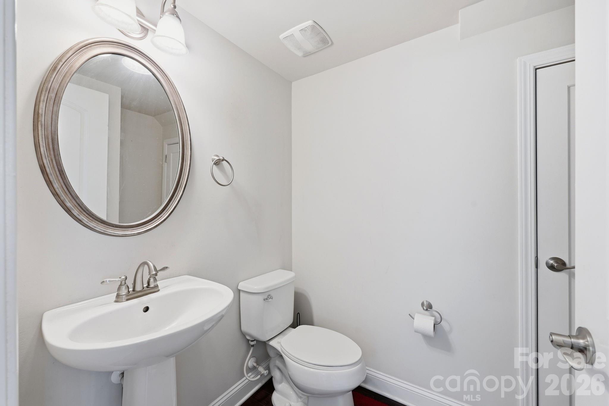 9659 Camberley Avenue NW — Concord
