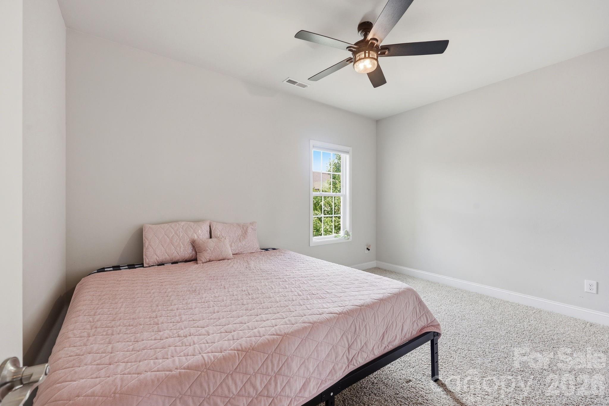 9659 Camberley Avenue NW — Concord