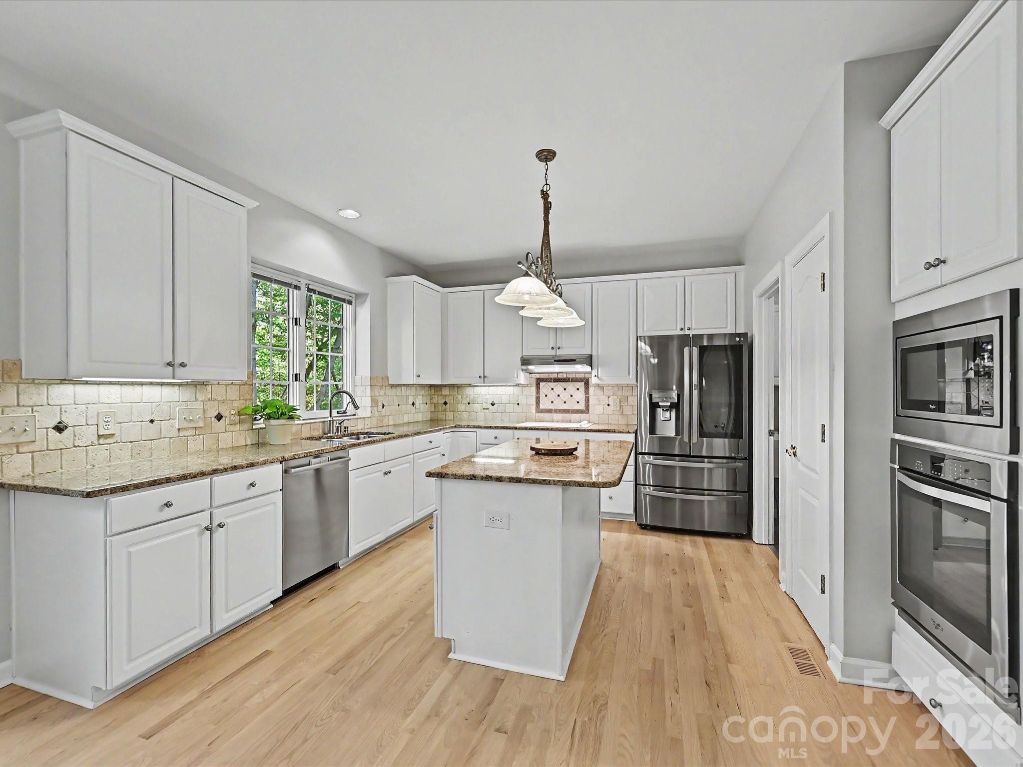 5710 Kinglet Lane — Charlotte