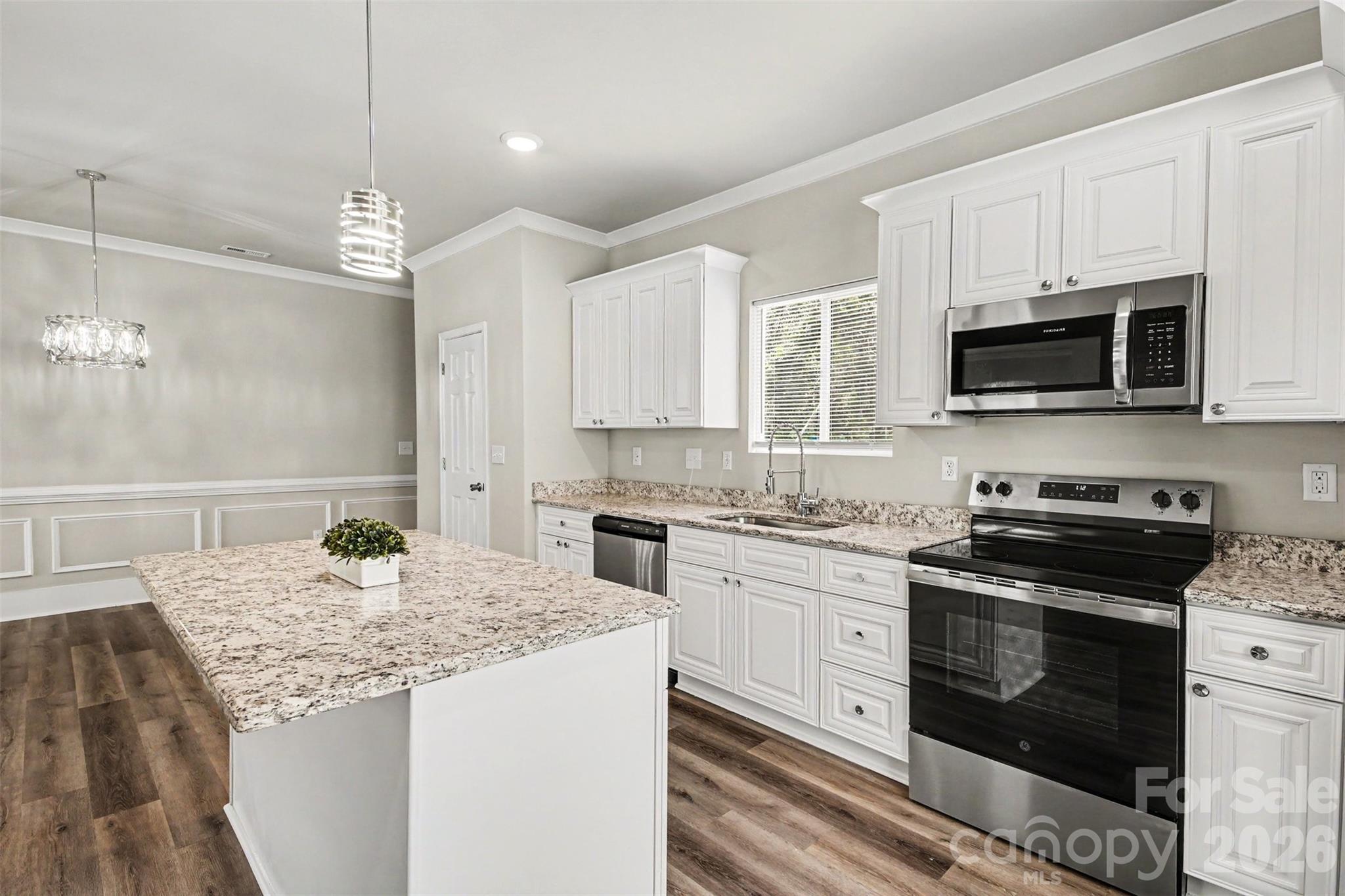 2137 Tom Sadler Road — Charlotte