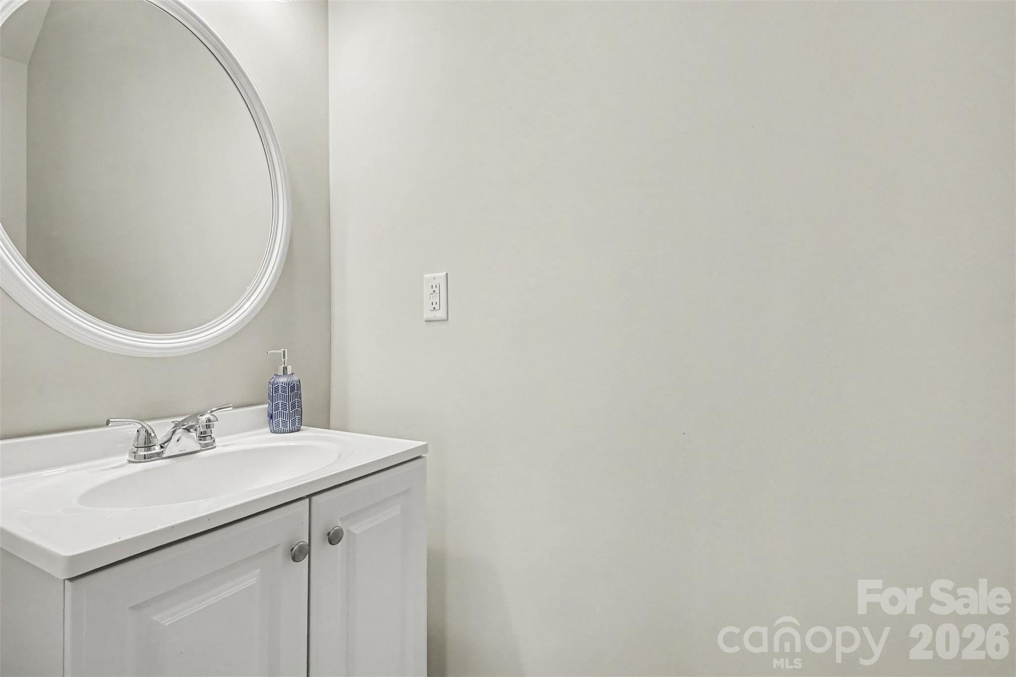 2137 Tom Sadler Road — Charlotte