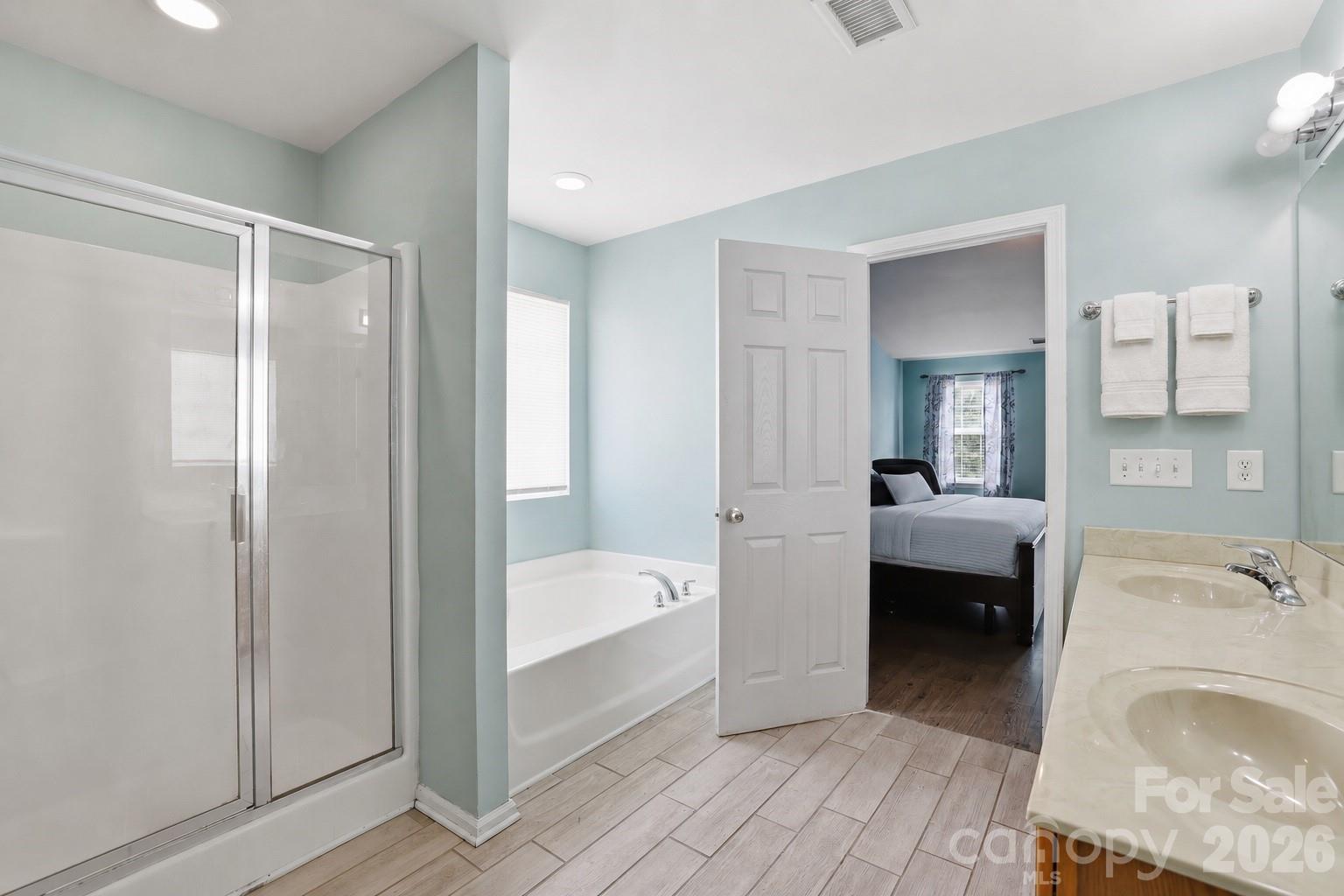 5214 Coffeeberry Lane — Charlotte