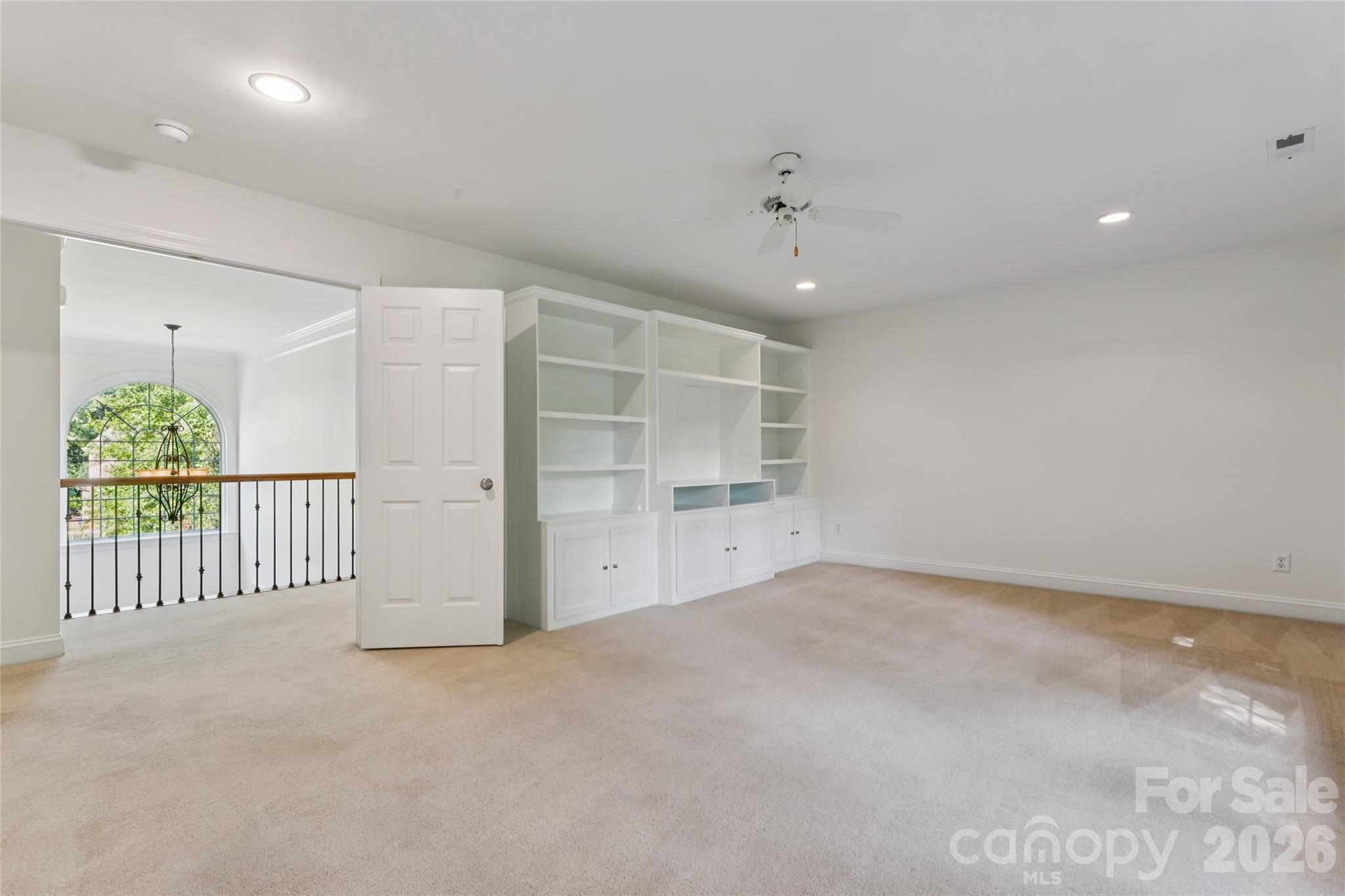9727 Devonshire Drive — Huntersville