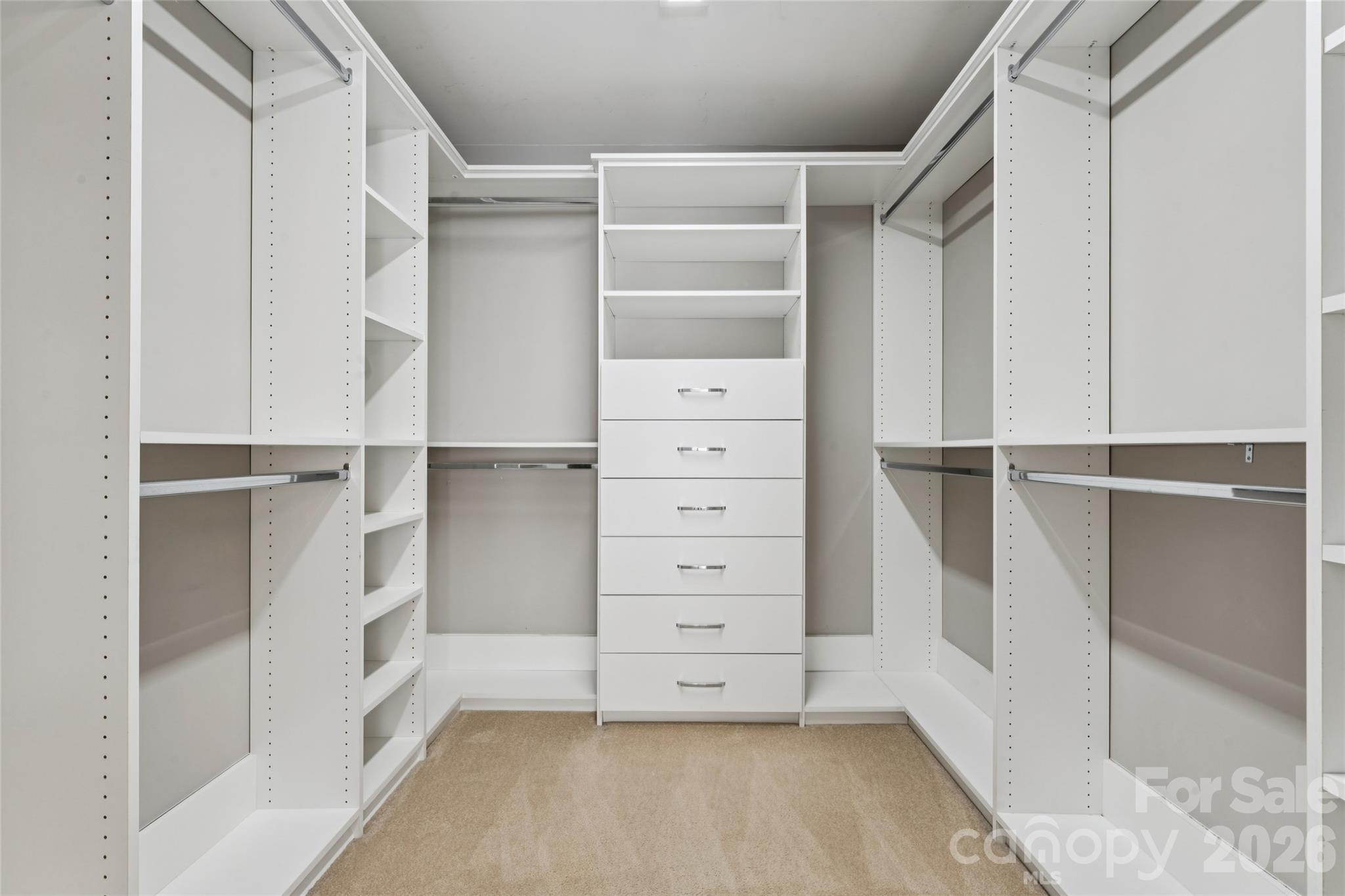 9727 Devonshire Drive — Huntersville