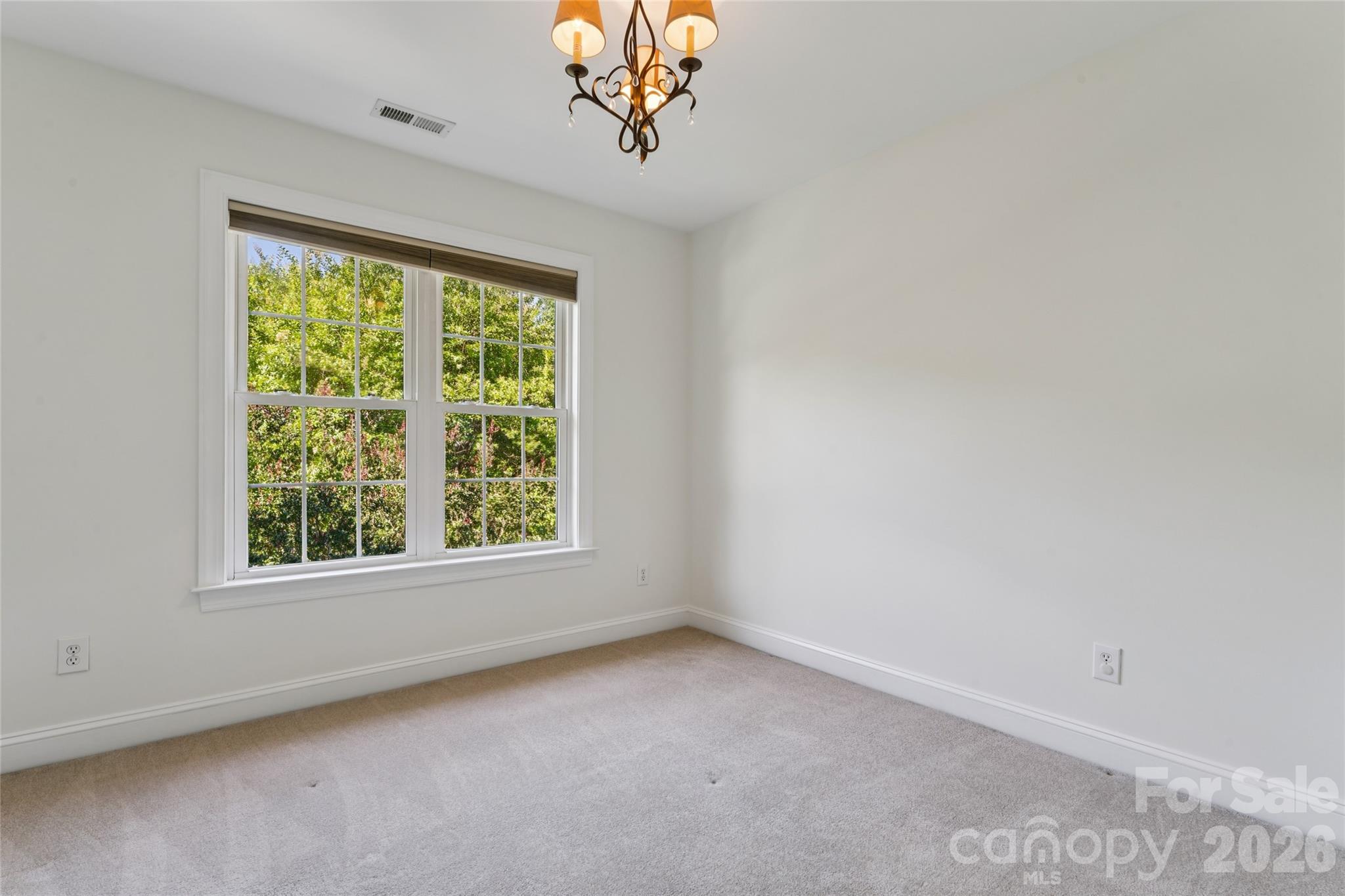 9727 Devonshire Drive — Huntersville