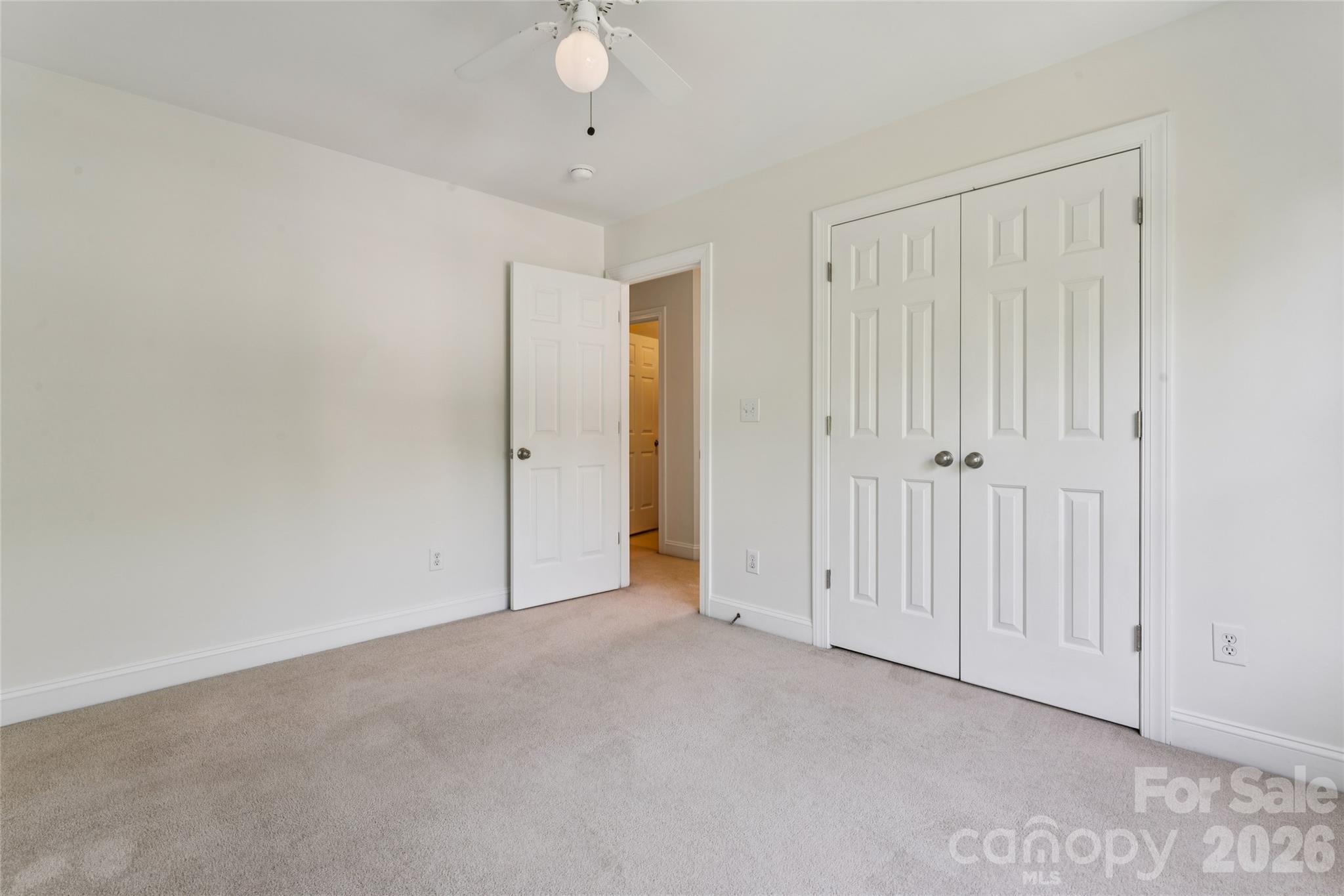 9727 Devonshire Drive — Huntersville