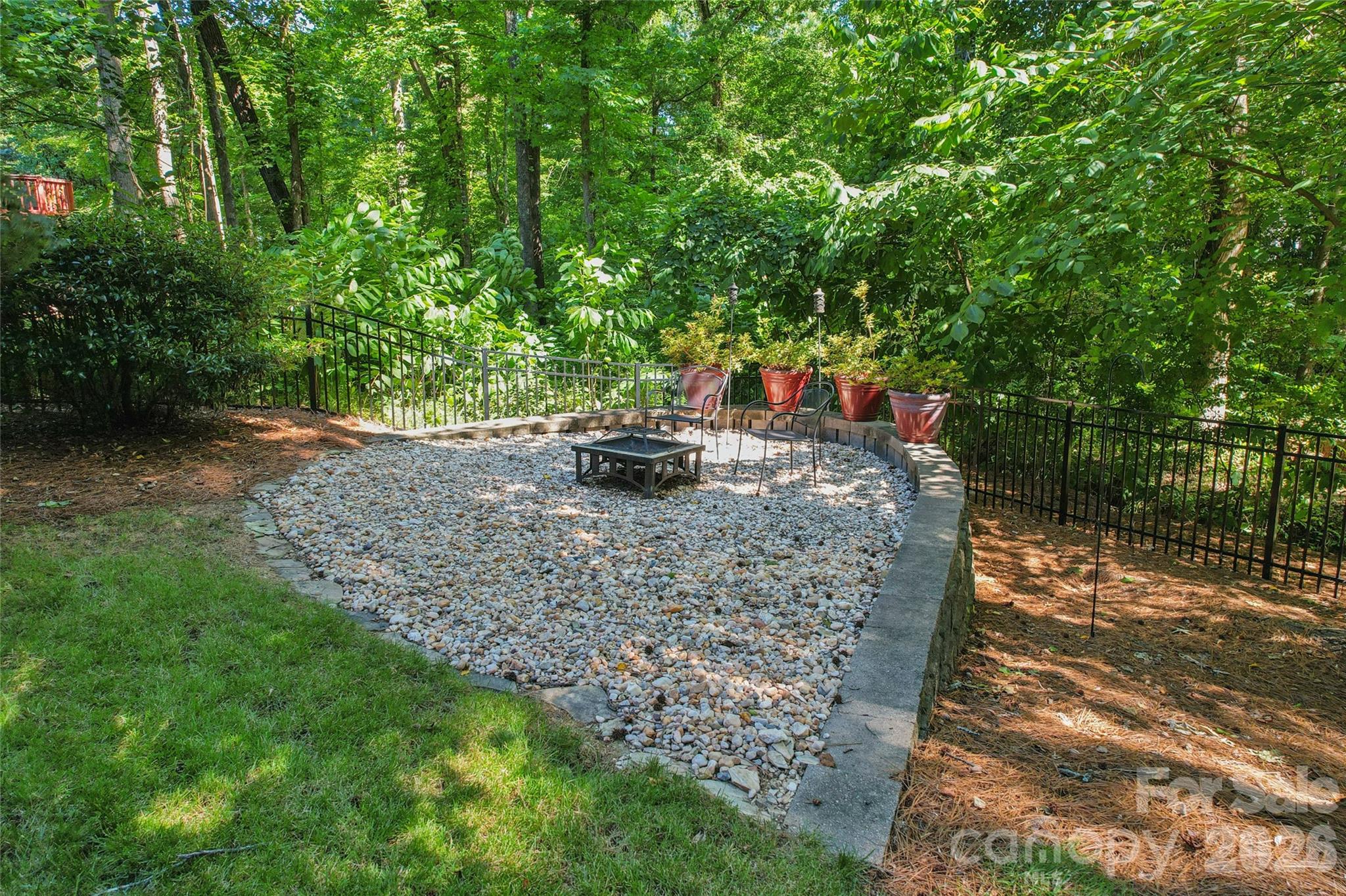 9727 Devonshire Drive — Huntersville