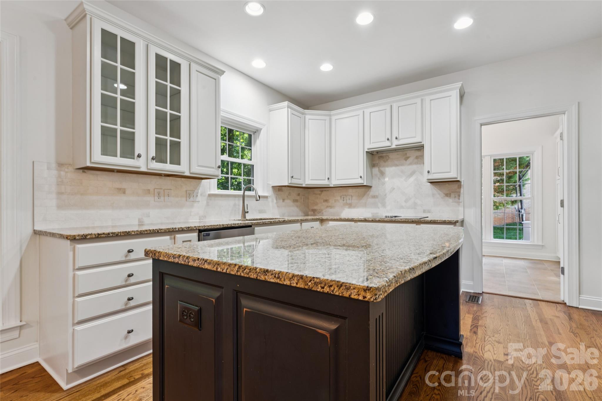 9727 Devonshire Drive — Huntersville