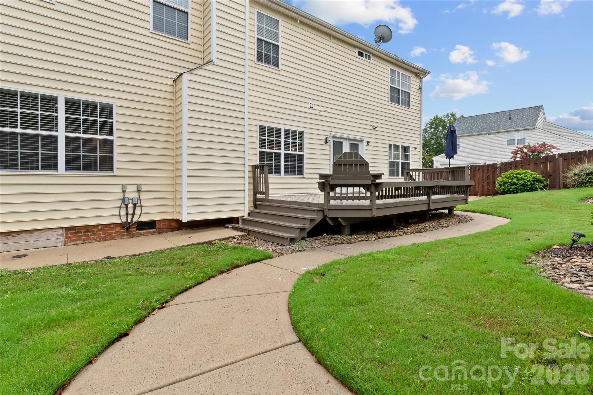 9407 Hillston Ridge Road — Huntersville