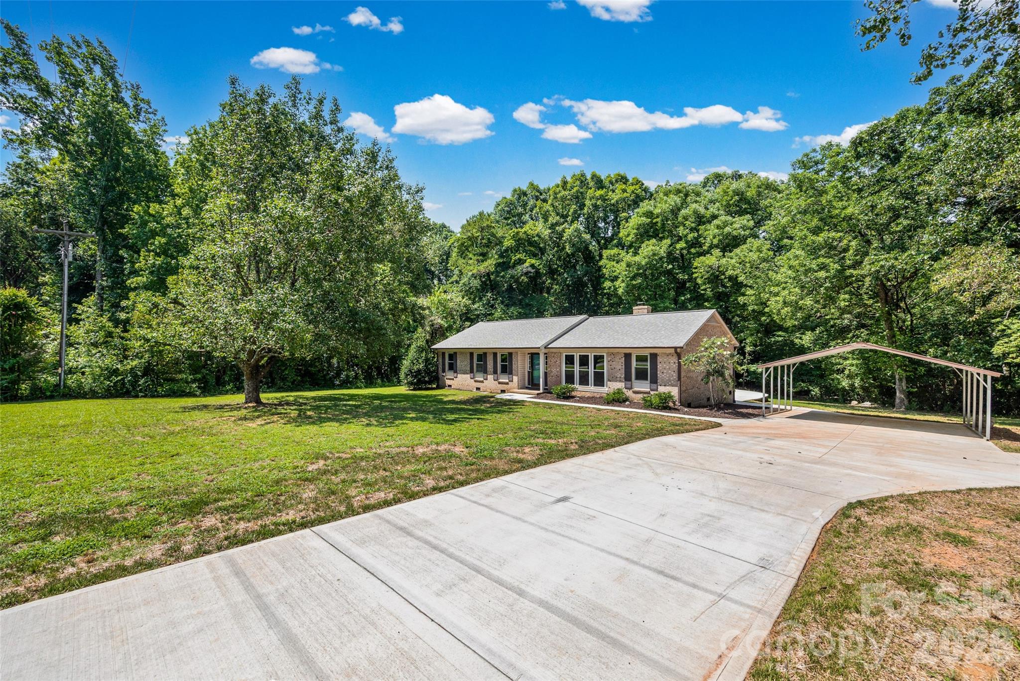 3355 Kingsfield Road — Rock Hill