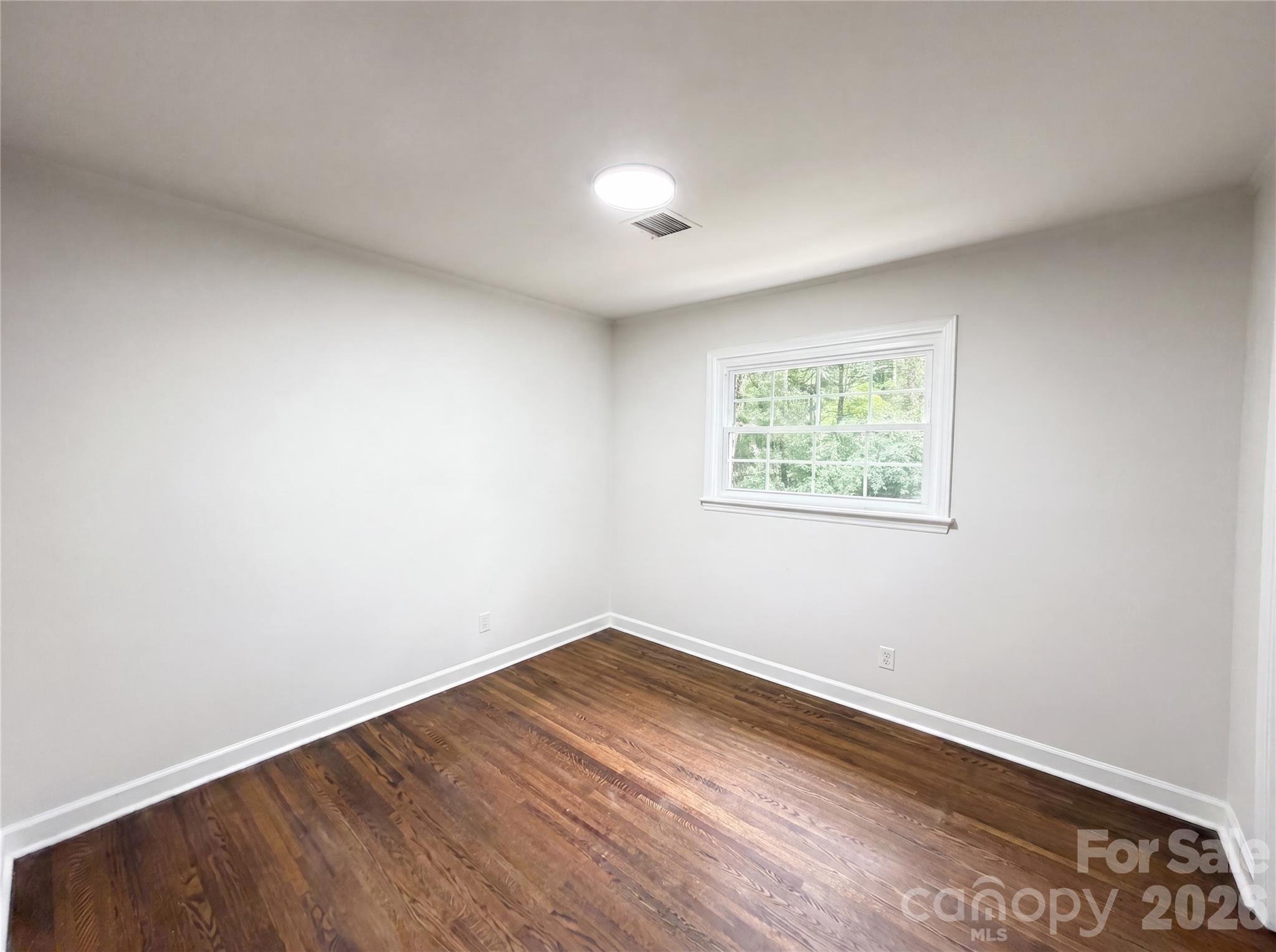 2200 Fair Forest Drive — Matthews