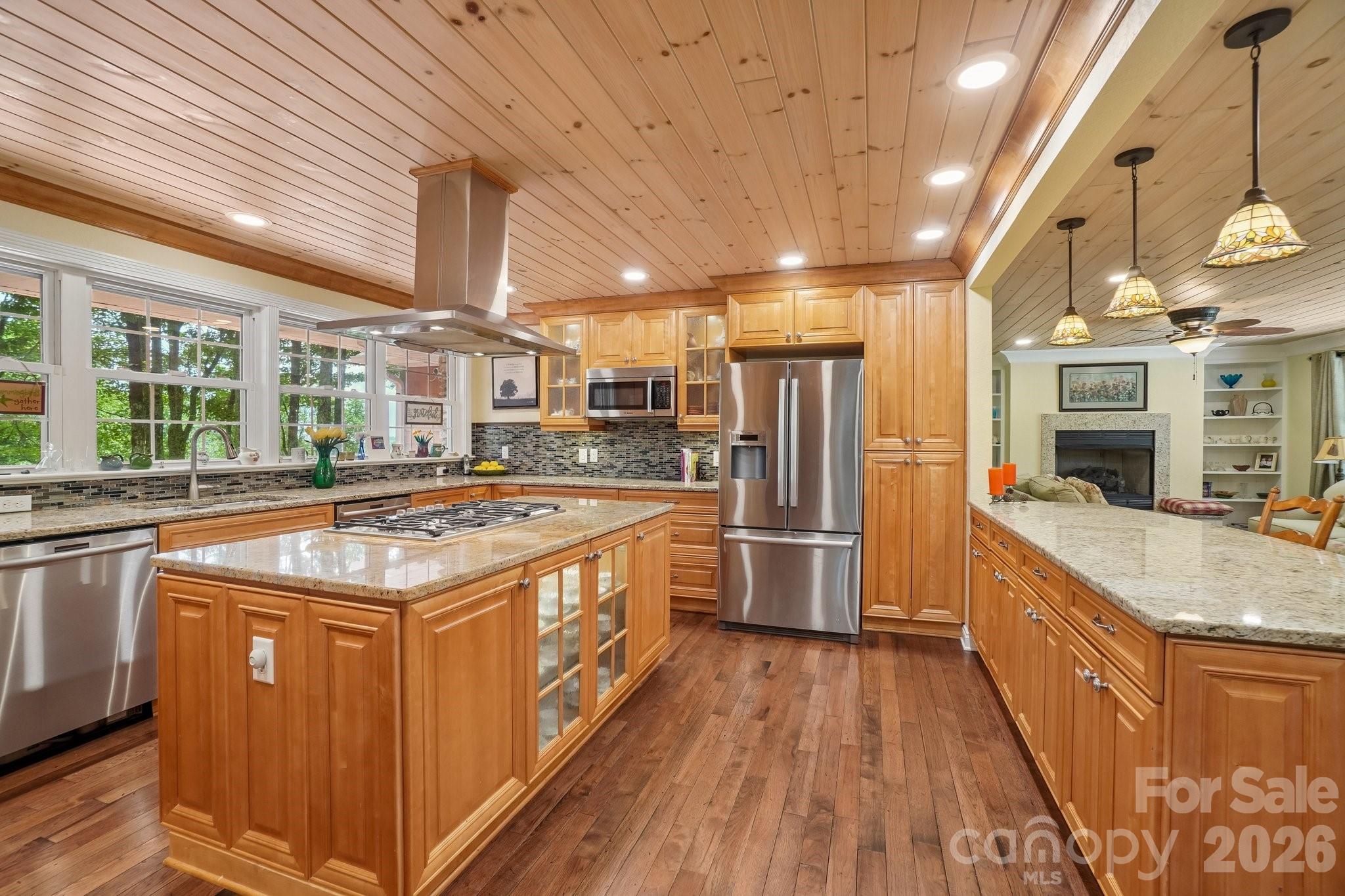 671 Trillium Lane — Mars Hill