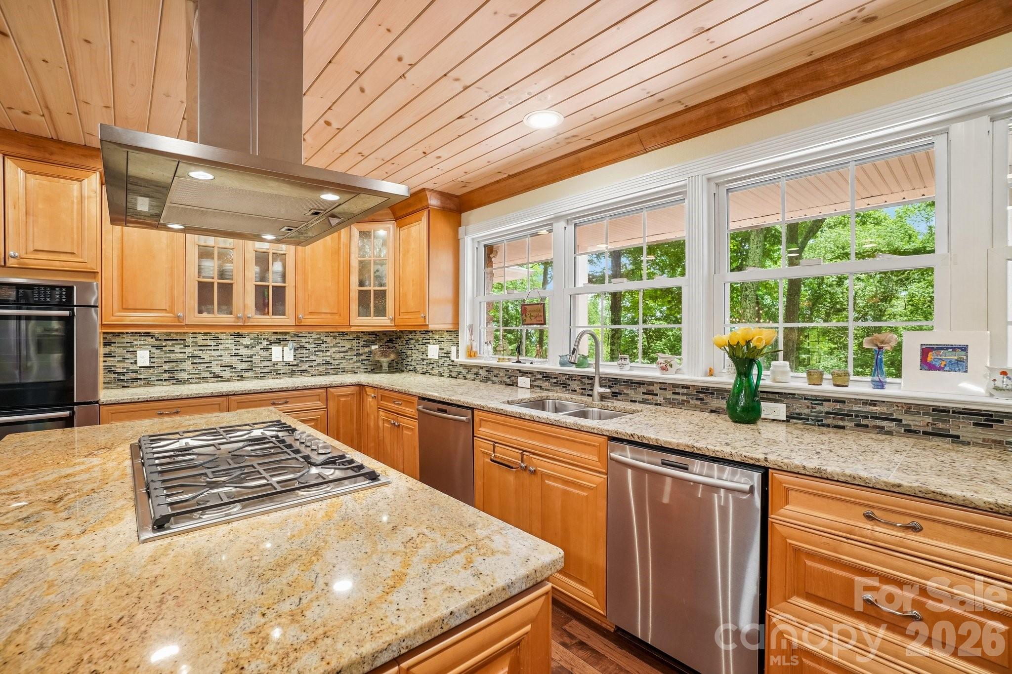 671 Trillium Lane — Mars Hill