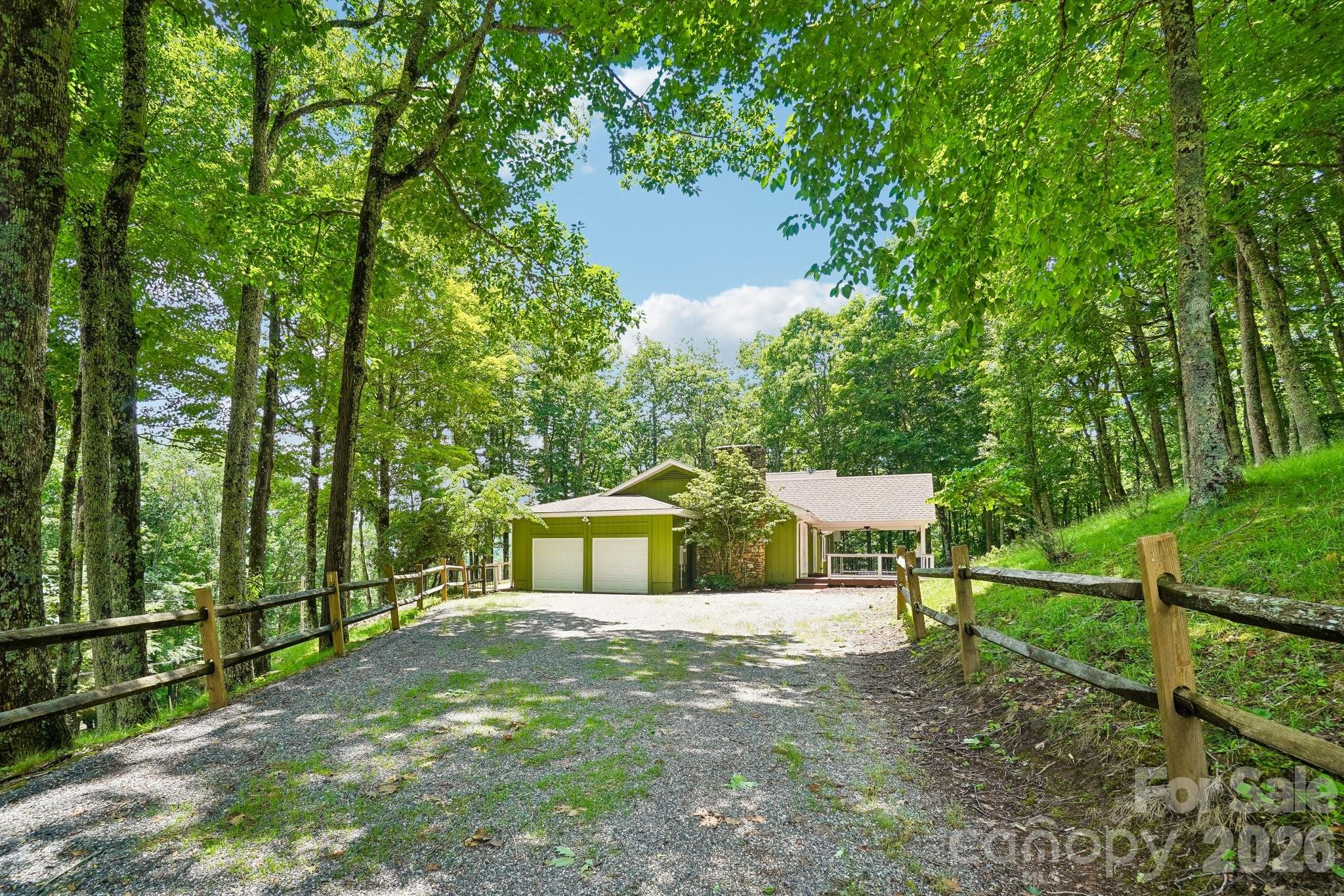 671 Trillium Lane — Mars Hill