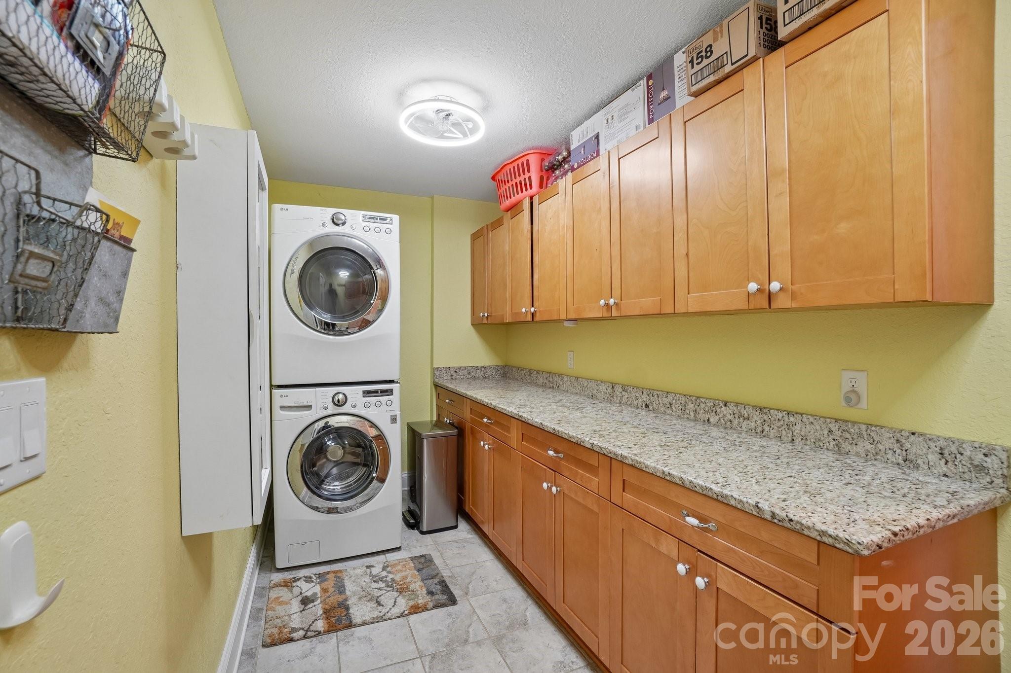 671 Trillium Lane — Mars Hill