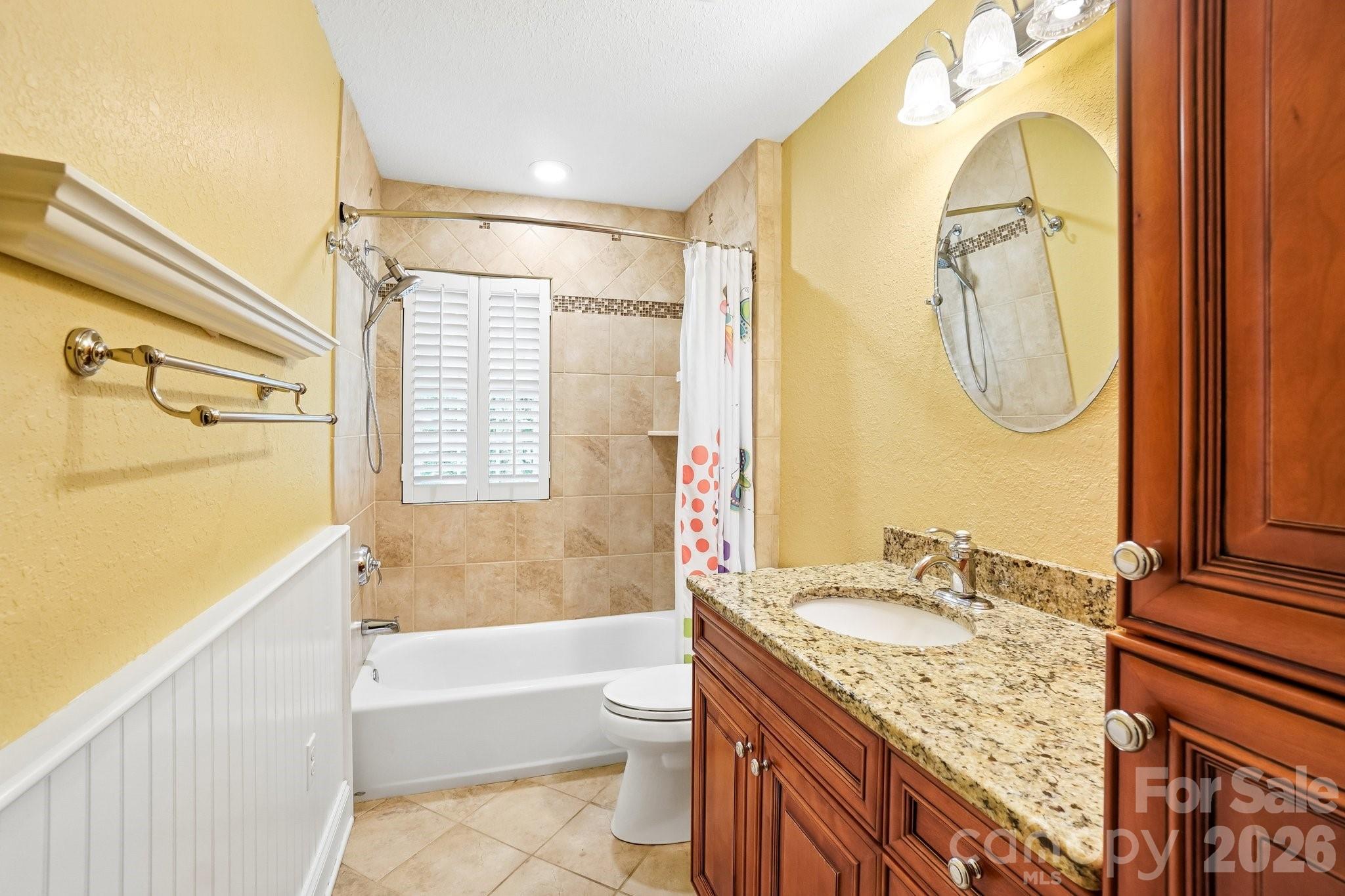 671 Trillium Lane — Mars Hill