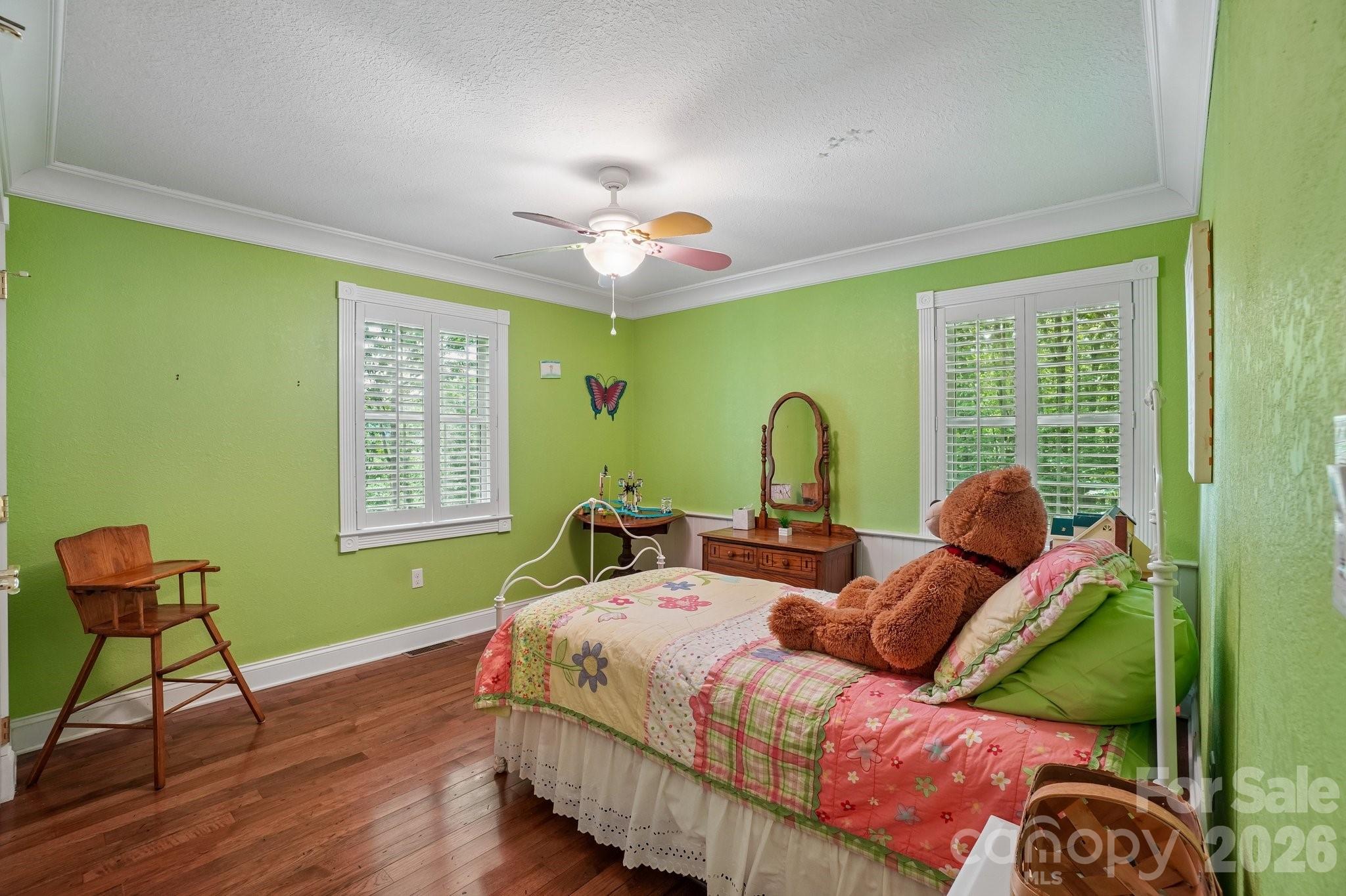 671 Trillium Lane — Mars Hill
