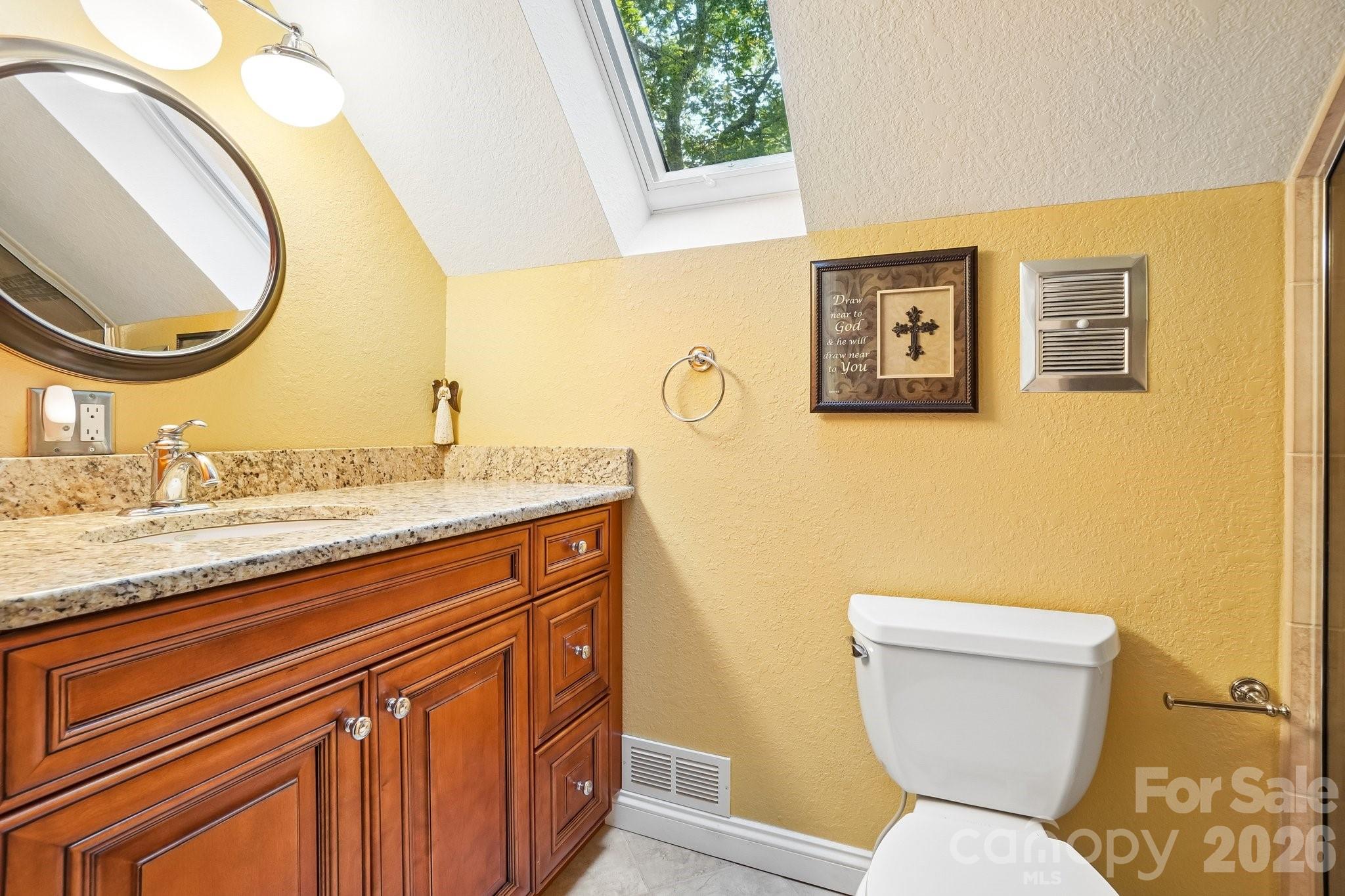 671 Trillium Lane — Mars Hill