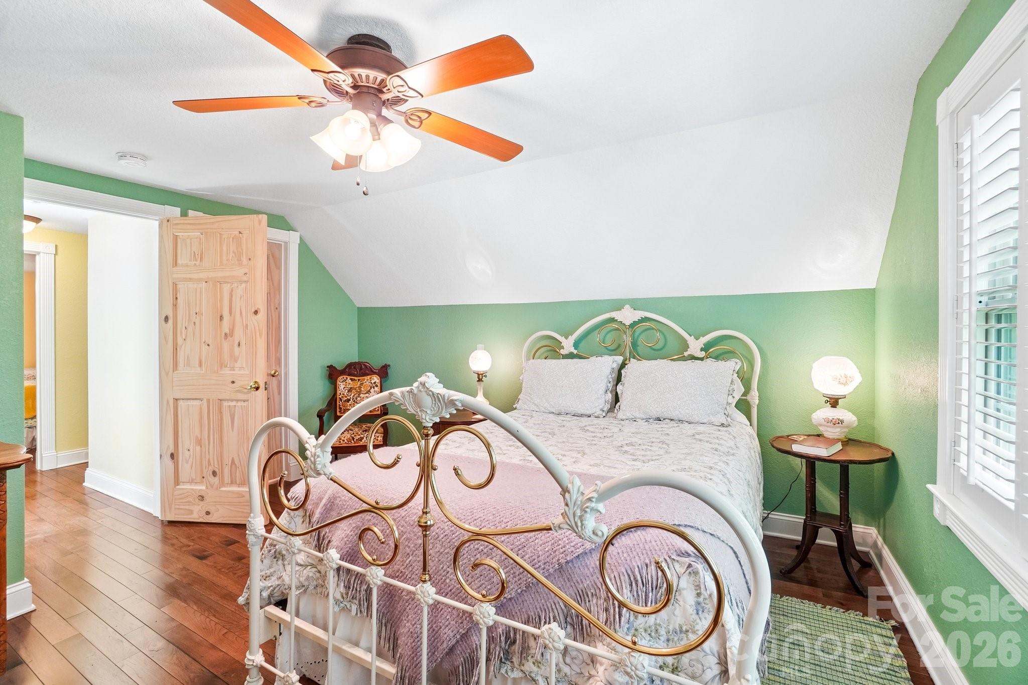 671 Trillium Lane — Mars Hill