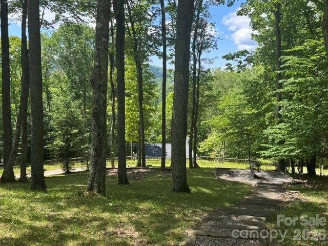 671 Trillium Lane — Mars Hill