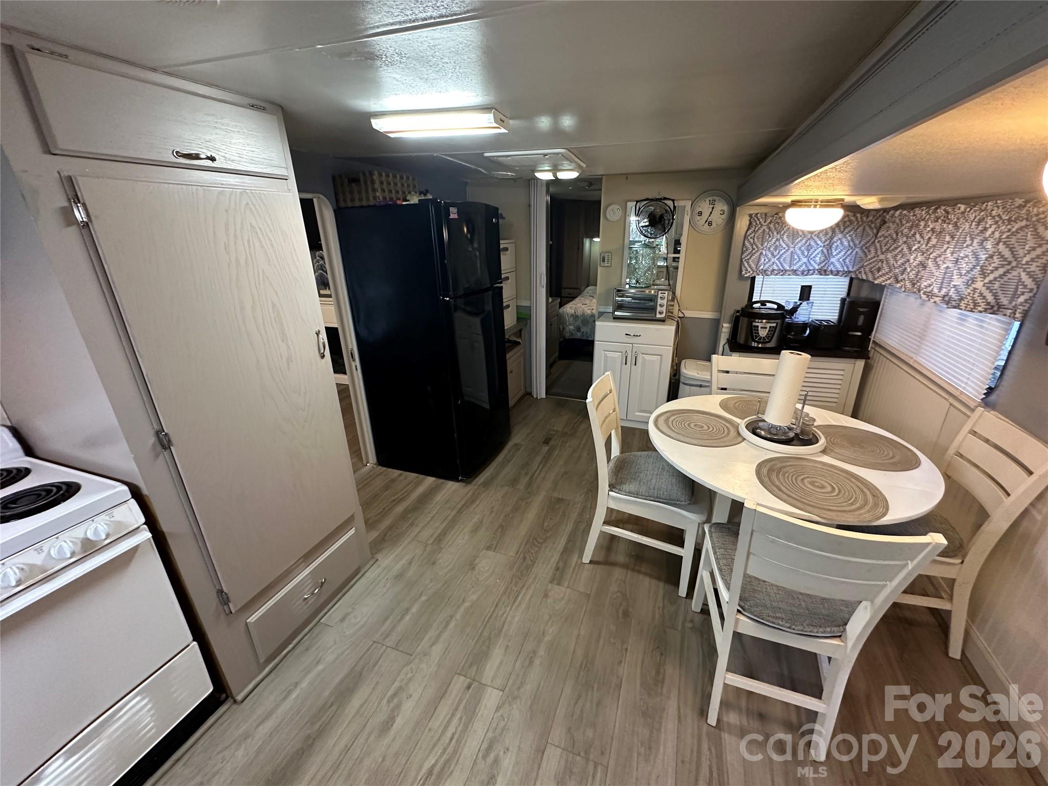 138 Marina Drive — New London